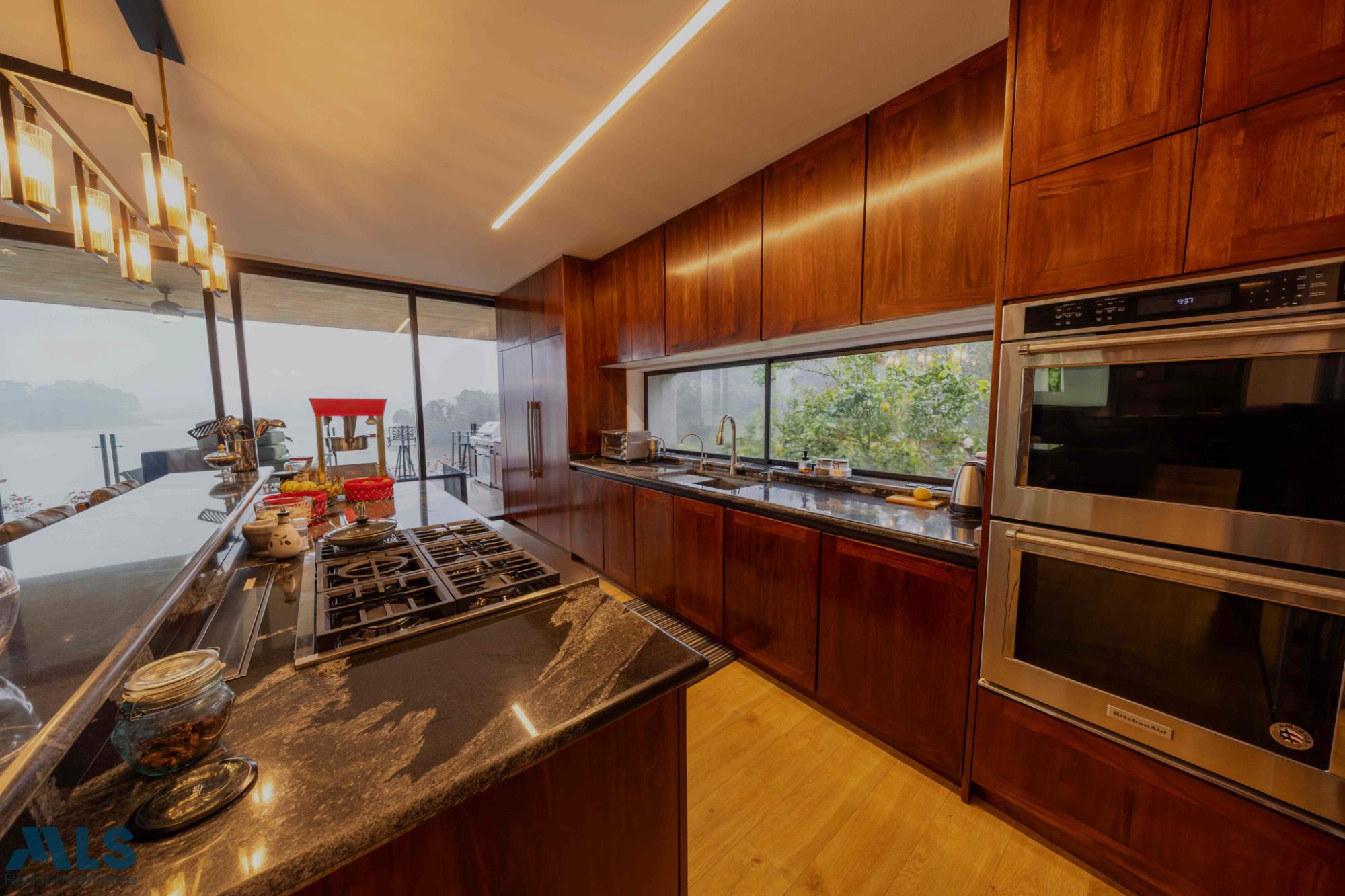 Finca Recreativa en Corredor El Peñol – Guatape – El Peñol – 254665 - El Dandy