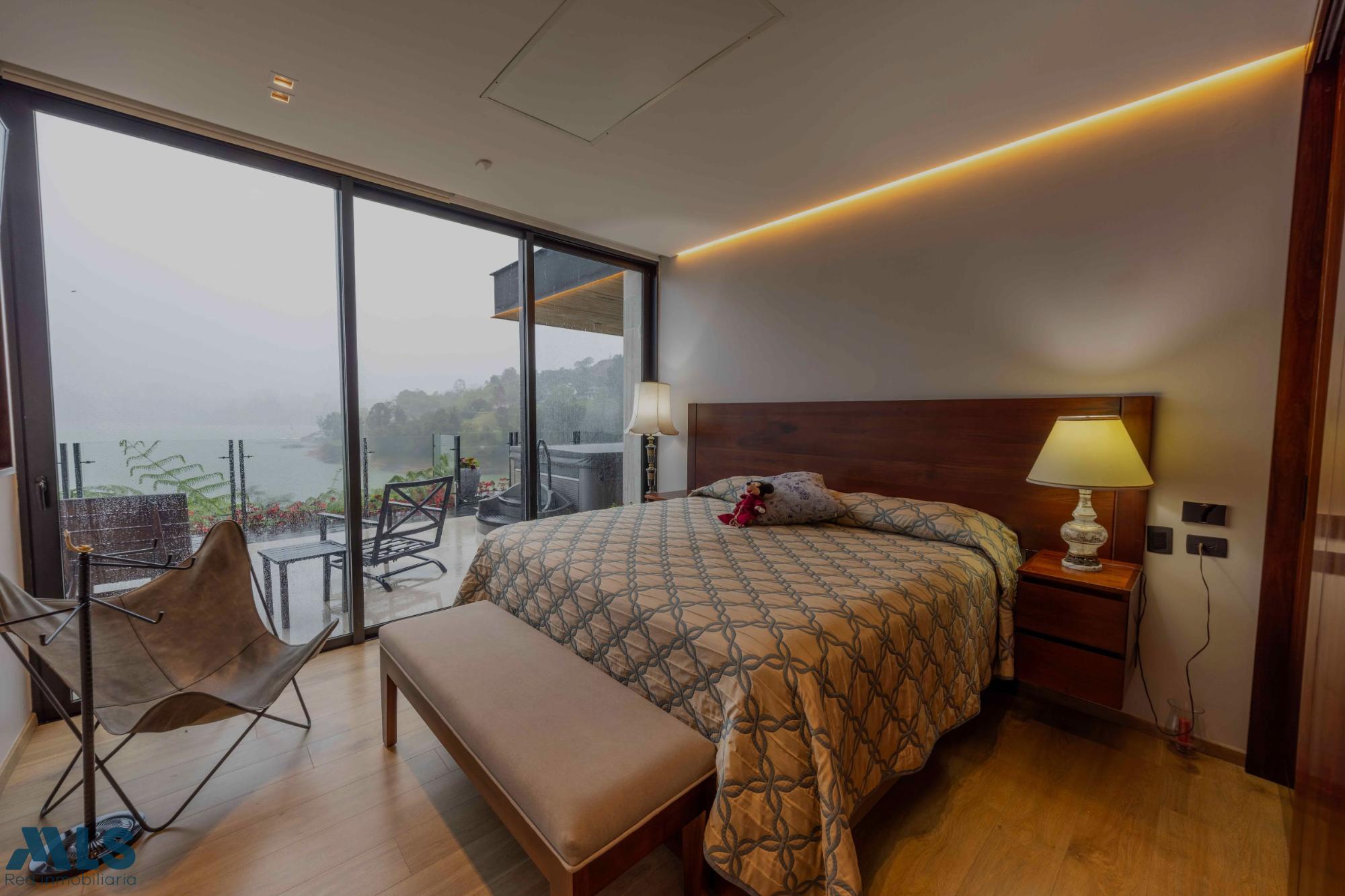 Finca Recreativa en Corredor El Peñol – Guatape – El Peñol – 254665 - El Dandy