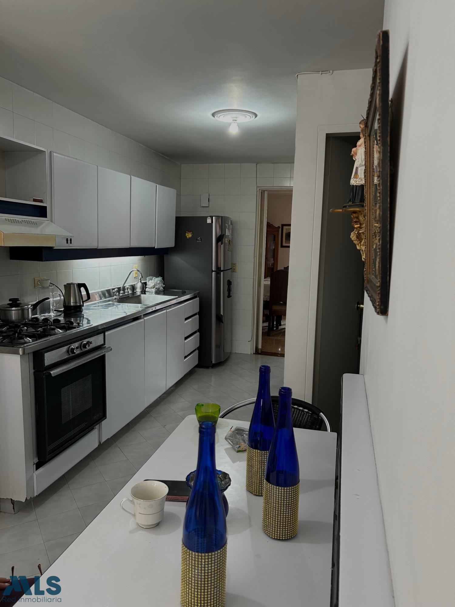 Apartamento en La Castellana – Medellín – 255879 - El Dandy