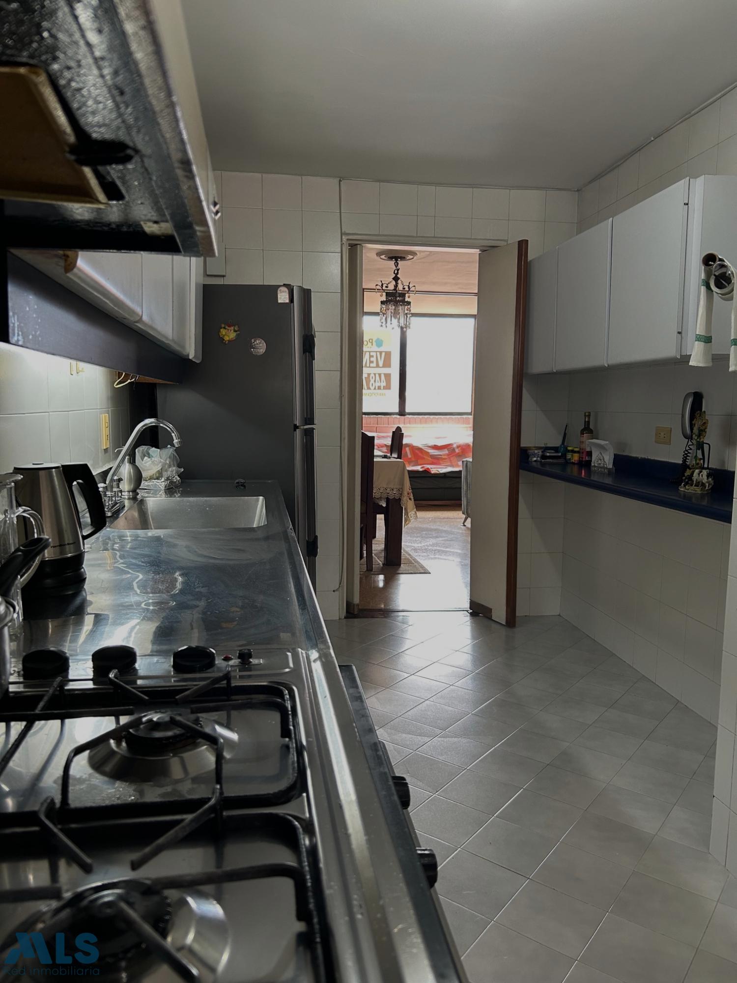 Apartamento en La Castellana – Medellín – 255879 - El Dandy