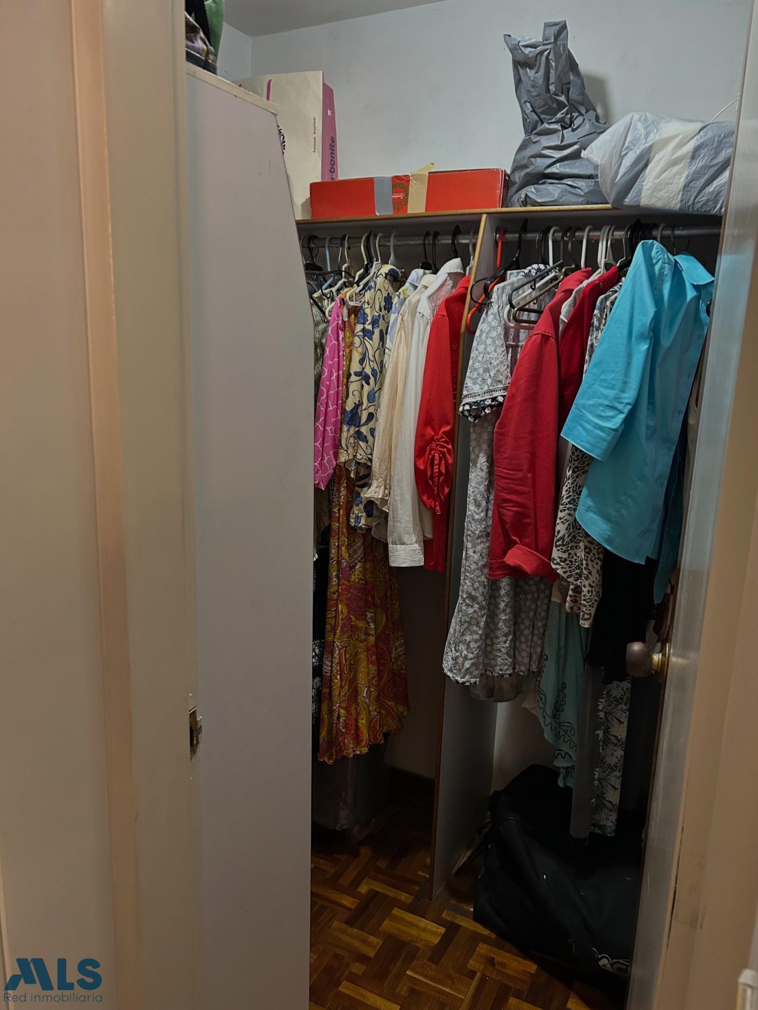 Apartamento en La Castellana – Medellín – 255879 - El Dandy