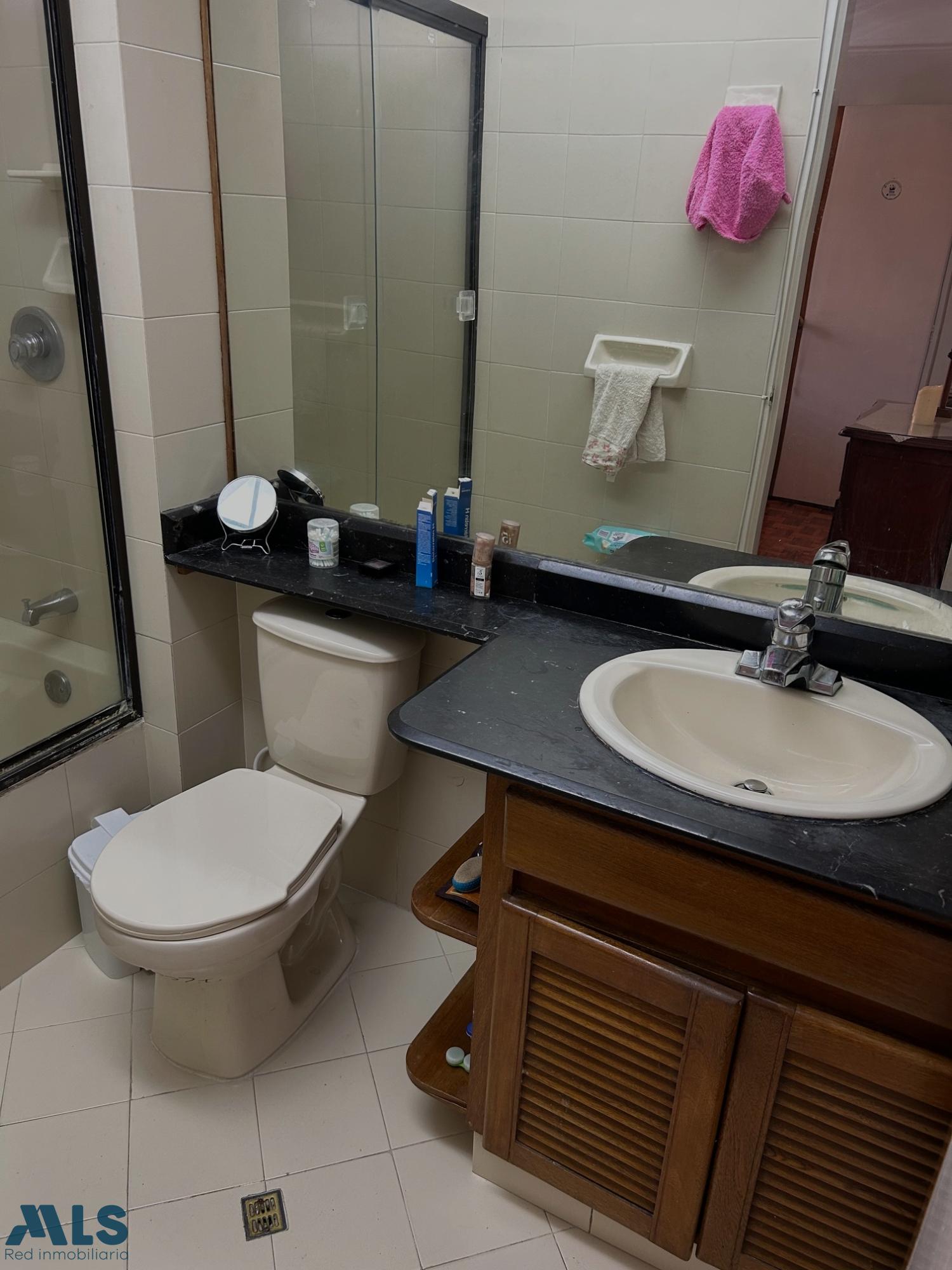 Apartamento en La Castellana – Medellín – 255879 - El Dandy