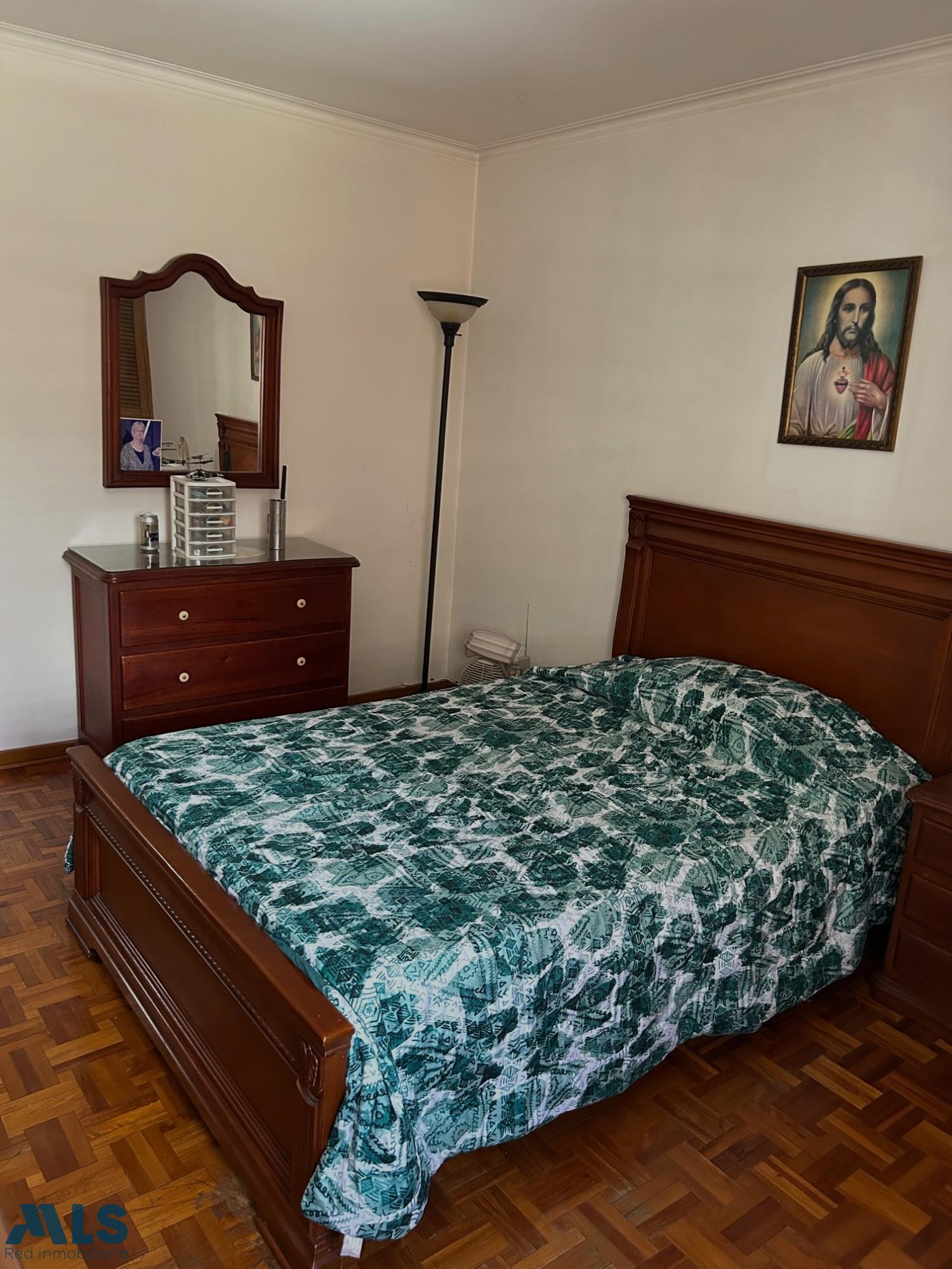 Apartamento en La Castellana – Medellín – 255879 - El Dandy