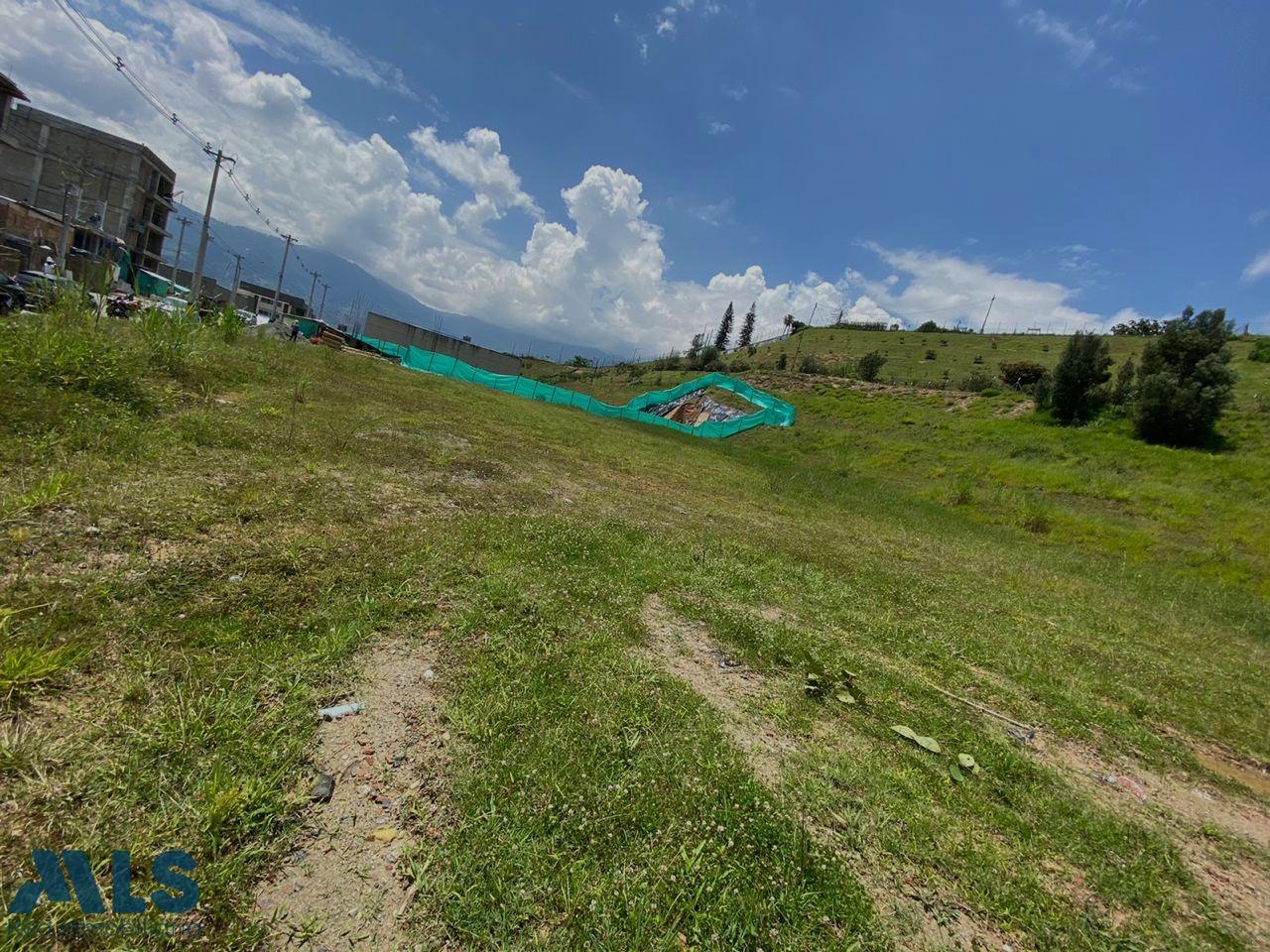 Lote Residencial en La Hortensia – Itagüí – 260591 - El Dandy