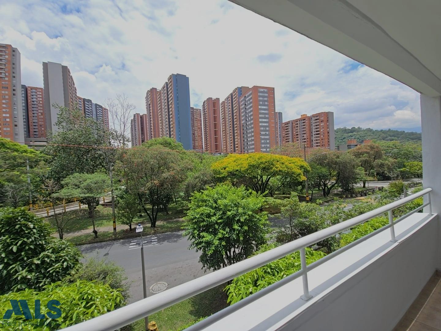 Apartamento en Los Colores – Medellín – 264547 - El Dandy