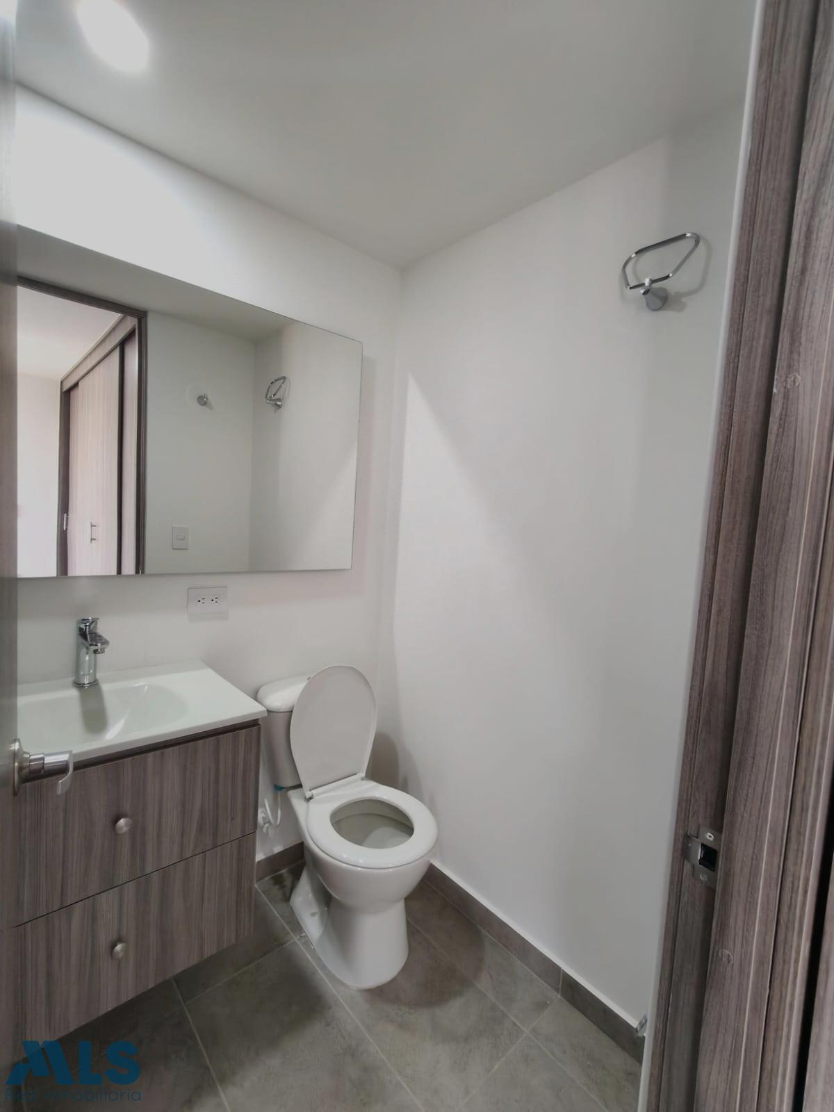Apartamento en Las Chimeneas – Itagüí – 264568 - El Dandy