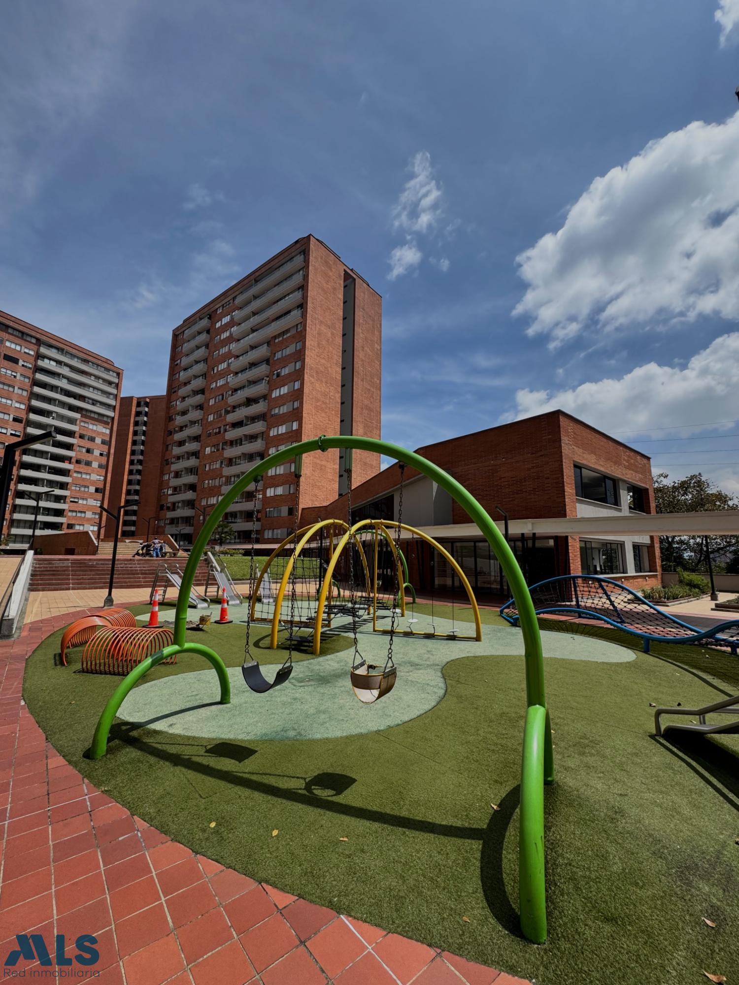Apartamento en Loma de Las Brujas – Envigado – 265192 - El Dandy