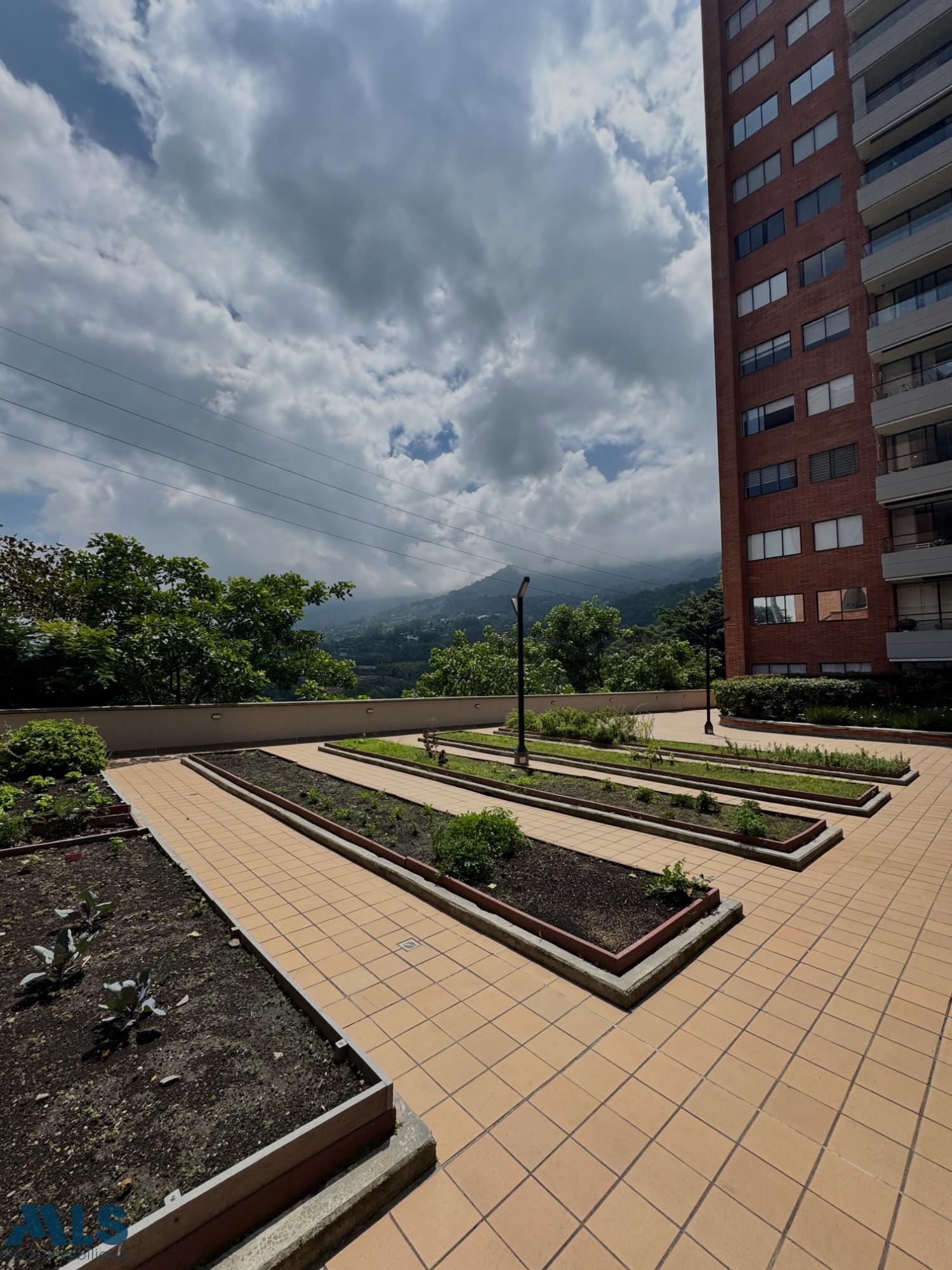 Apartamento en Loma de Las Brujas – Envigado – 265192 - El Dandy