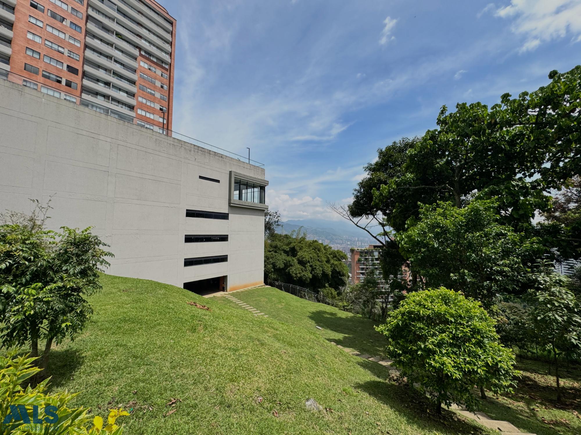 Apartamento en Loma de Las Brujas – Envigado – 265192 - El Dandy
