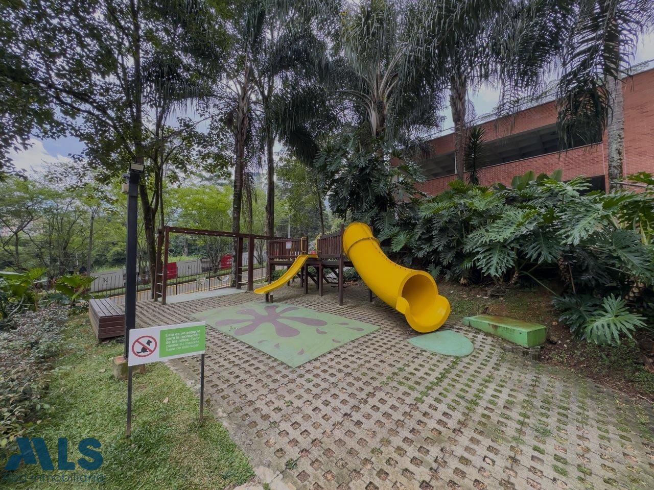 Apartamento en Loma Cola del Zorro – Medellín – 265532 - El Dandy