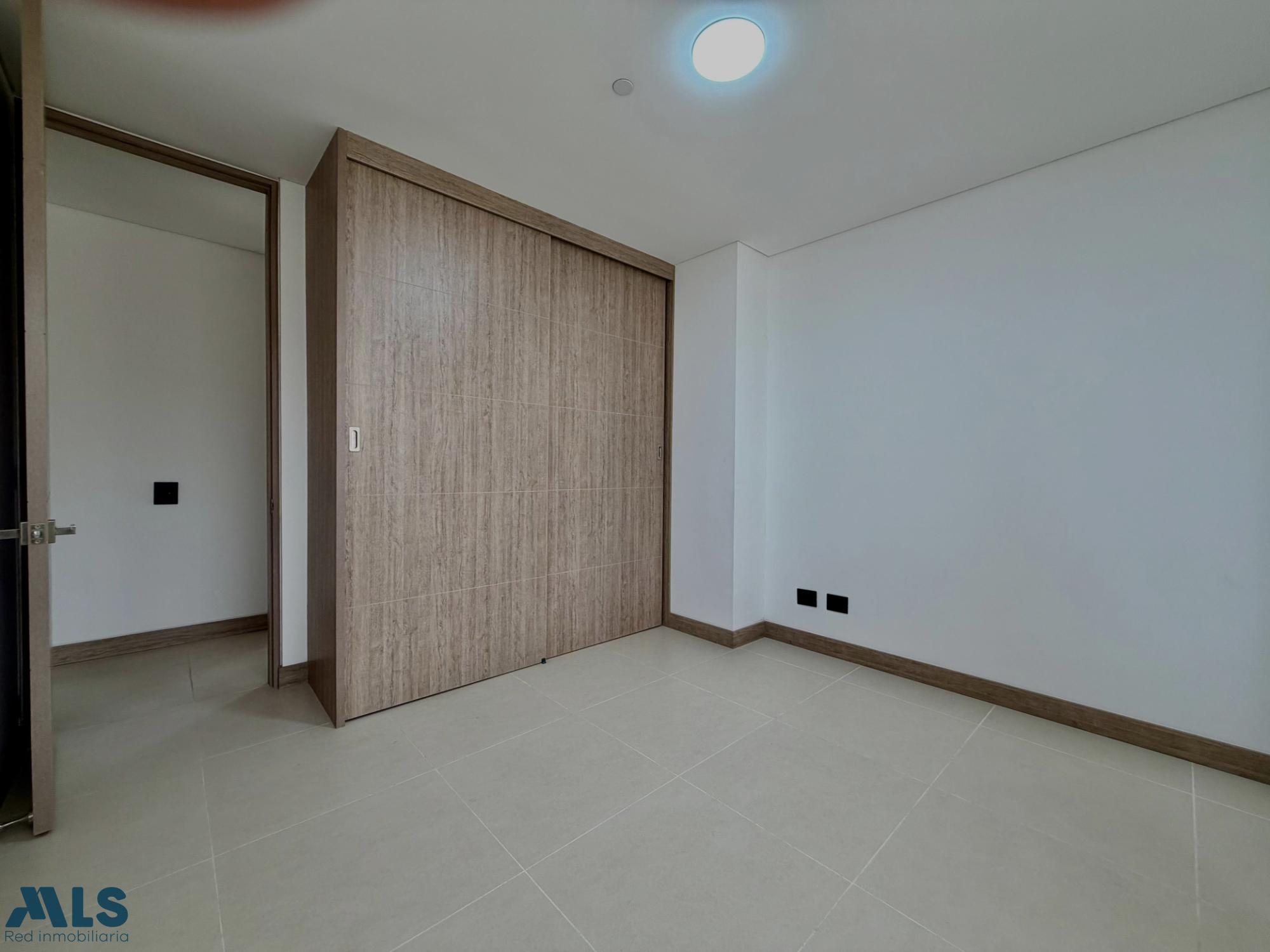 Apartamento en Loma de los Mesa – Envigado – 265805 - El Dandy