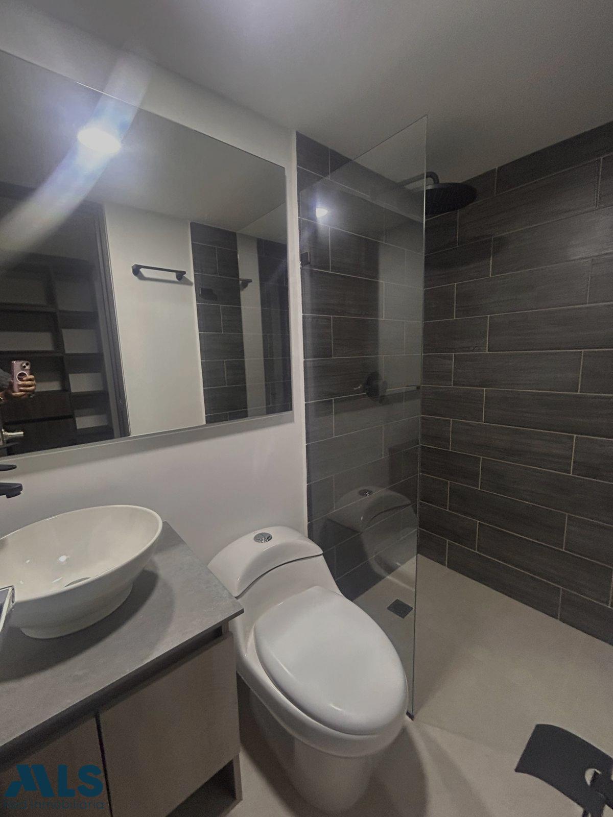 Apartamento en Puro Cuero – El Retiro – 265849 - El Dandy