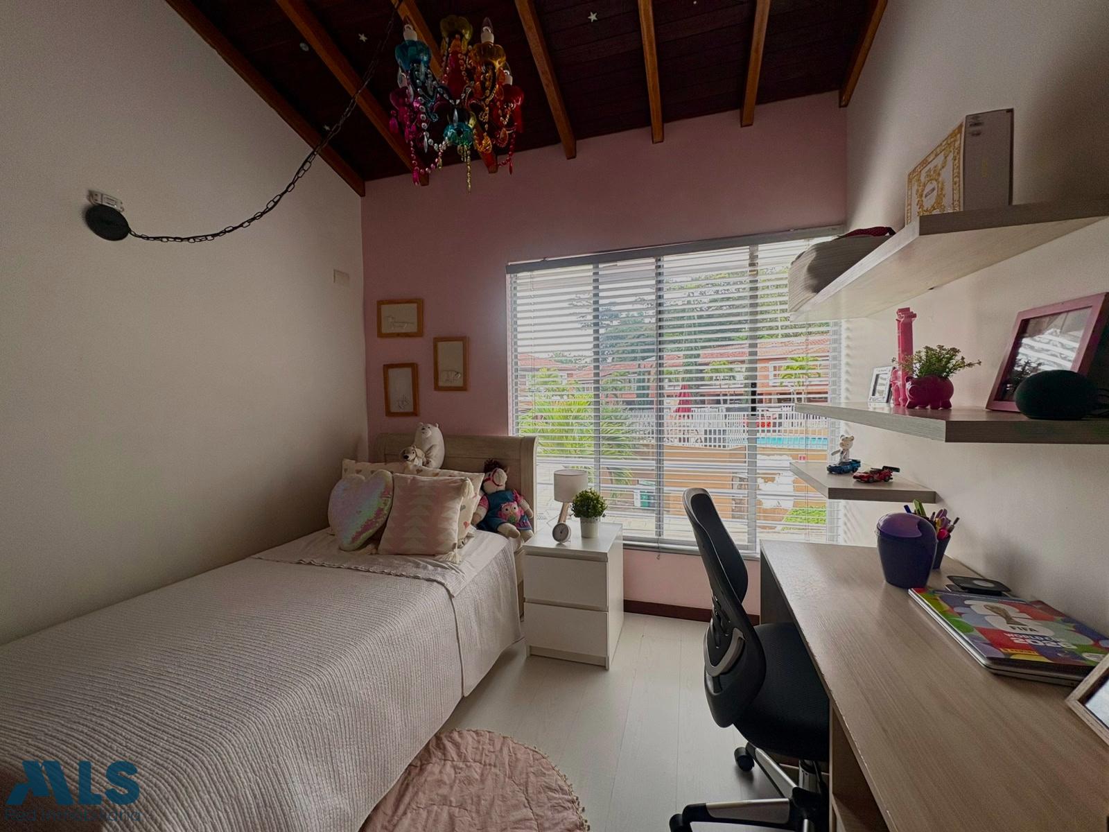 Casa en San Lucas – Envigado – 265875 - El Dandy