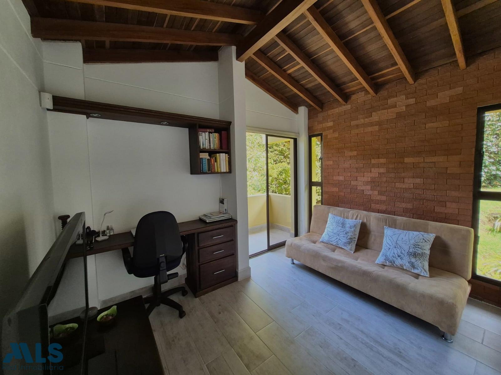 Casa en Alto del escobero (Envigado) – Envigado – 265885 - El Dandy