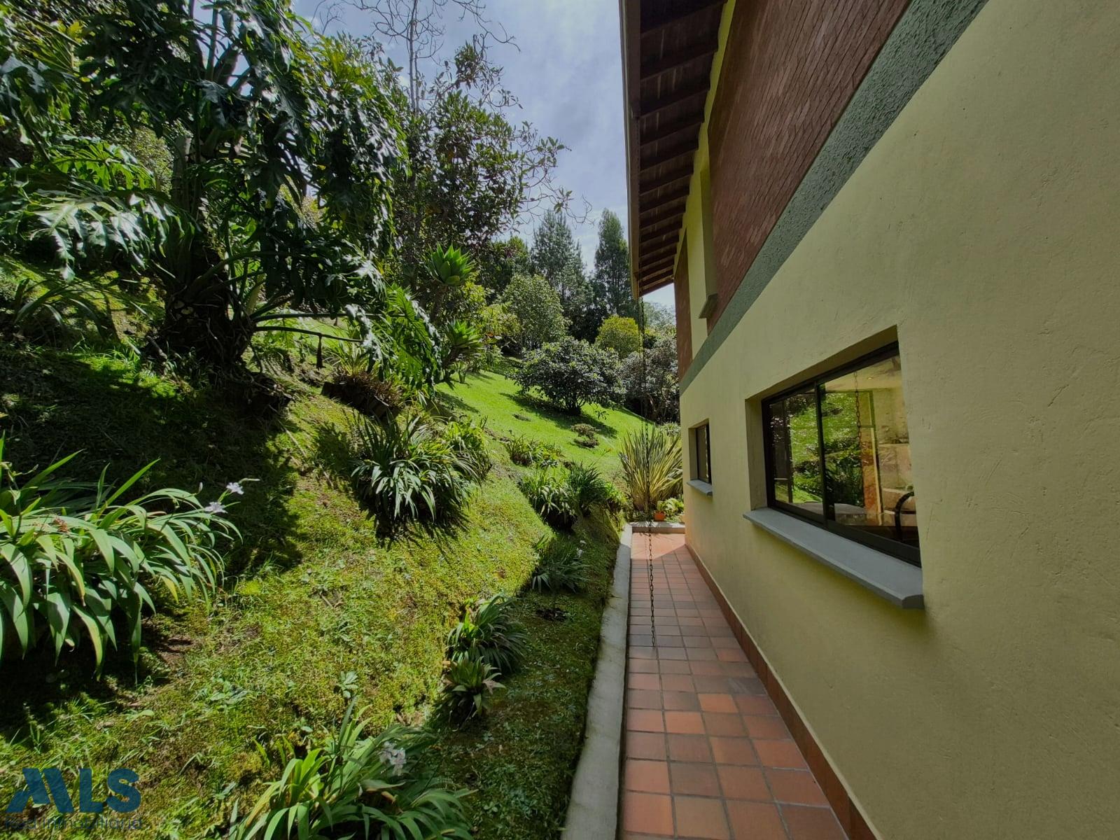 Casa en Alto del escobero (Envigado) – Envigado – 265885 - El Dandy