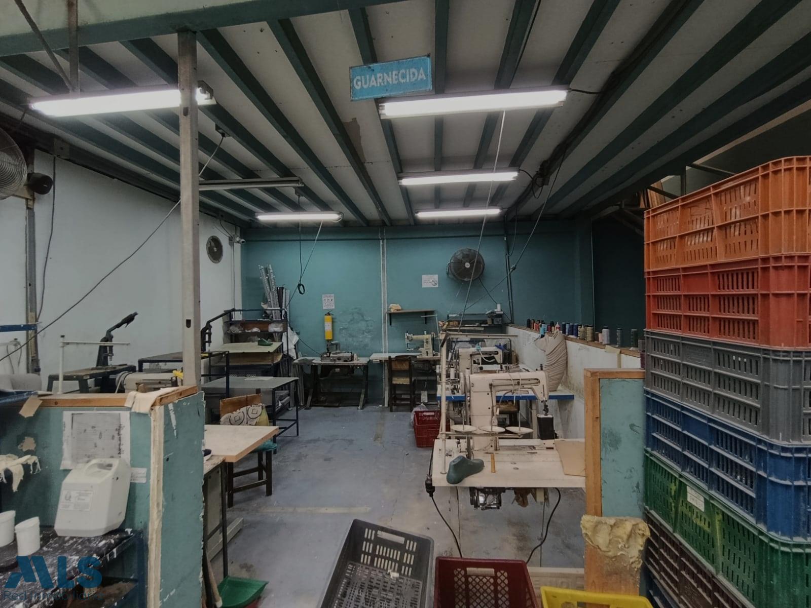 Bodega en Bomboná Nº 1 – Medellín – 265886 - El Dandy