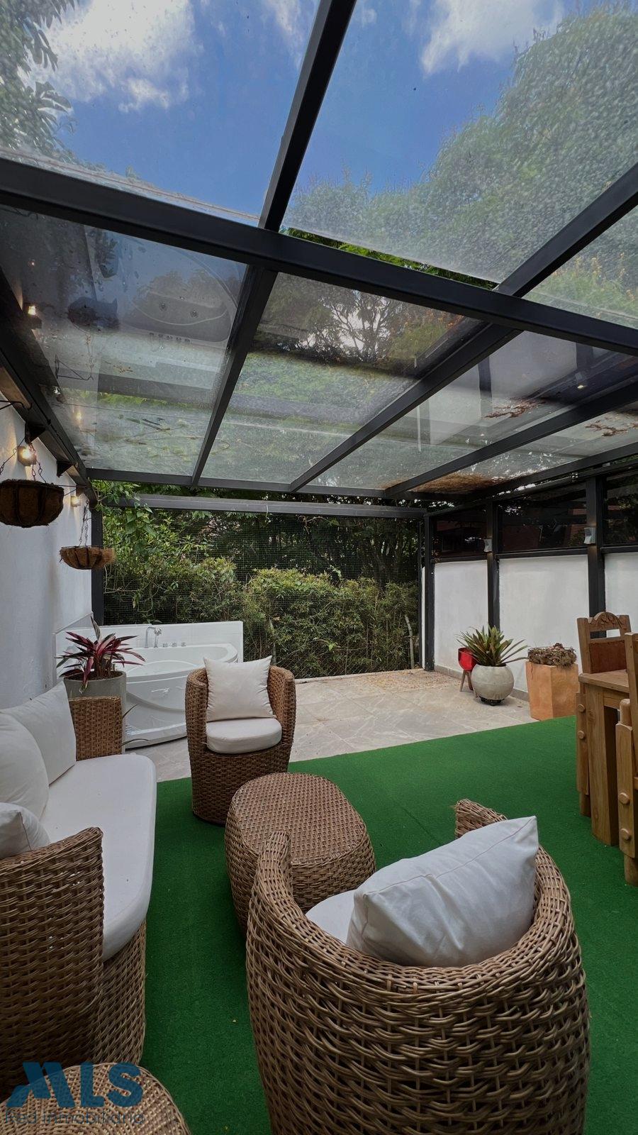 Casa en El Poblado – Medellín – 265887 - El Dandy