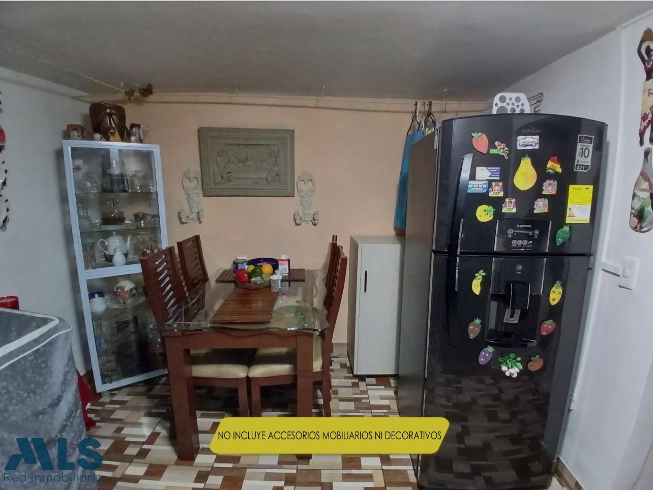 Casa en Paris – Bello – 265888 - El Dandy