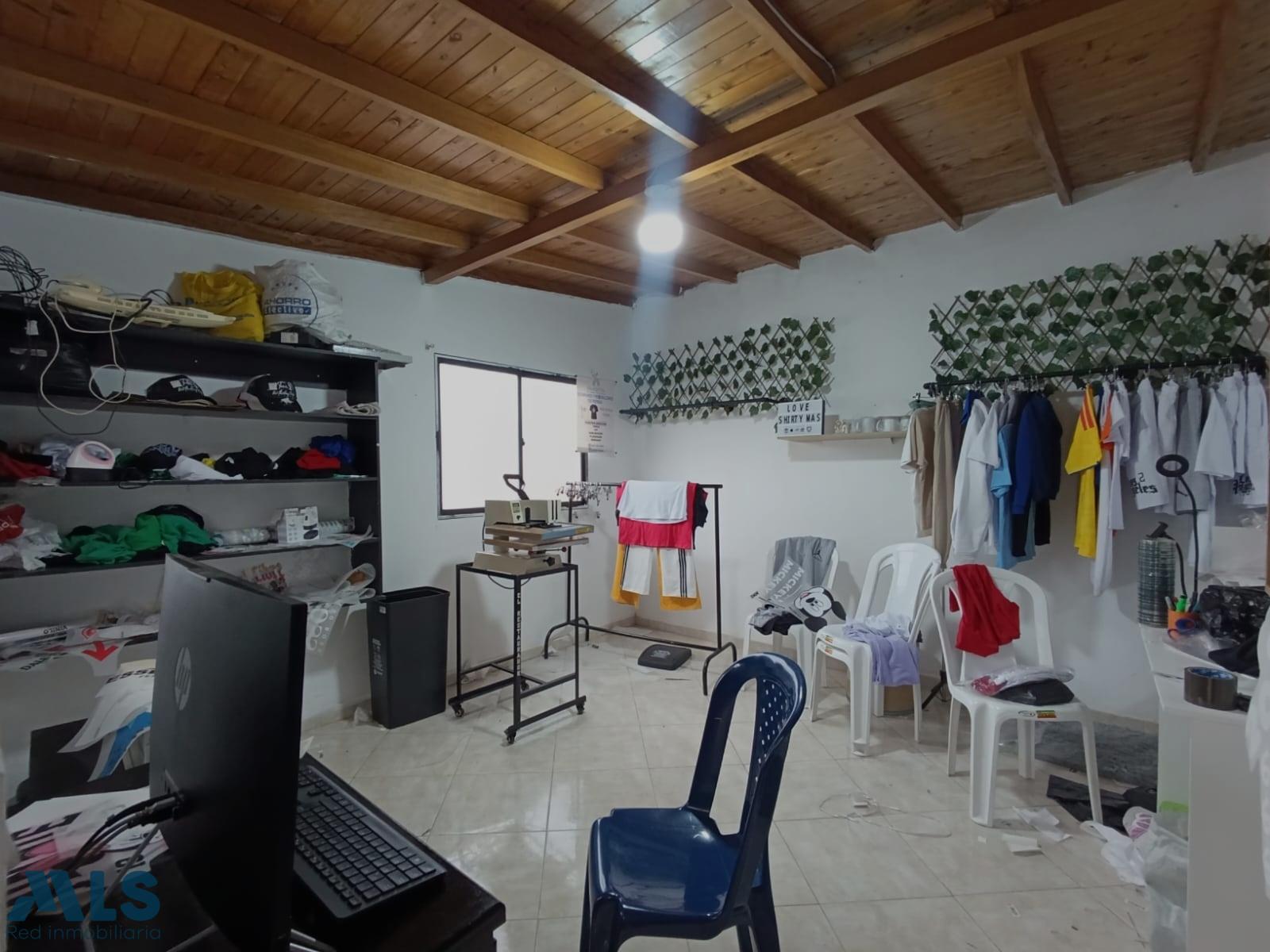 Casa en San Bernardo – Medellín – 265890 - El Dandy