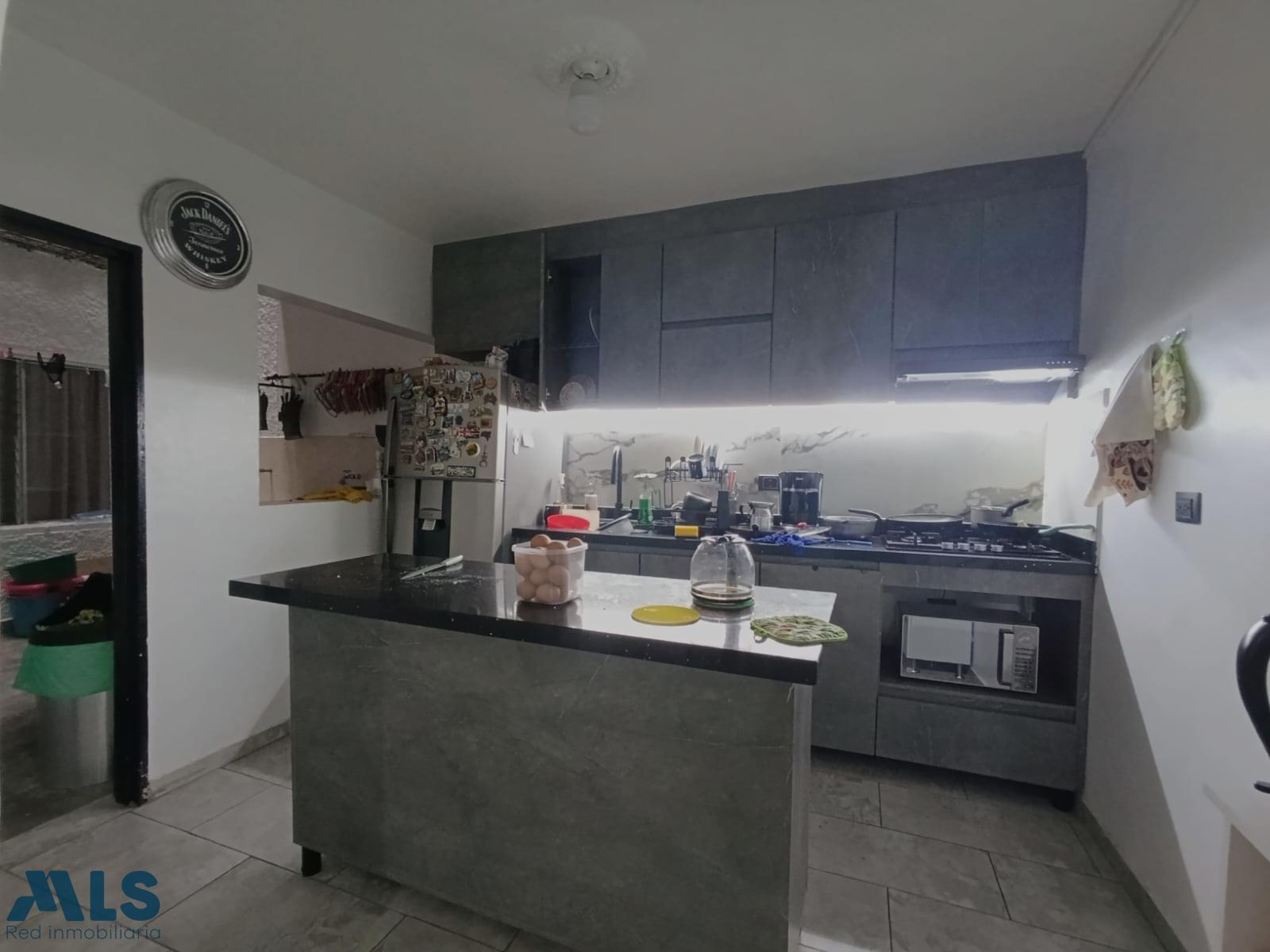 Casa en San Bernardo – Medellín – 265890 - El Dandy