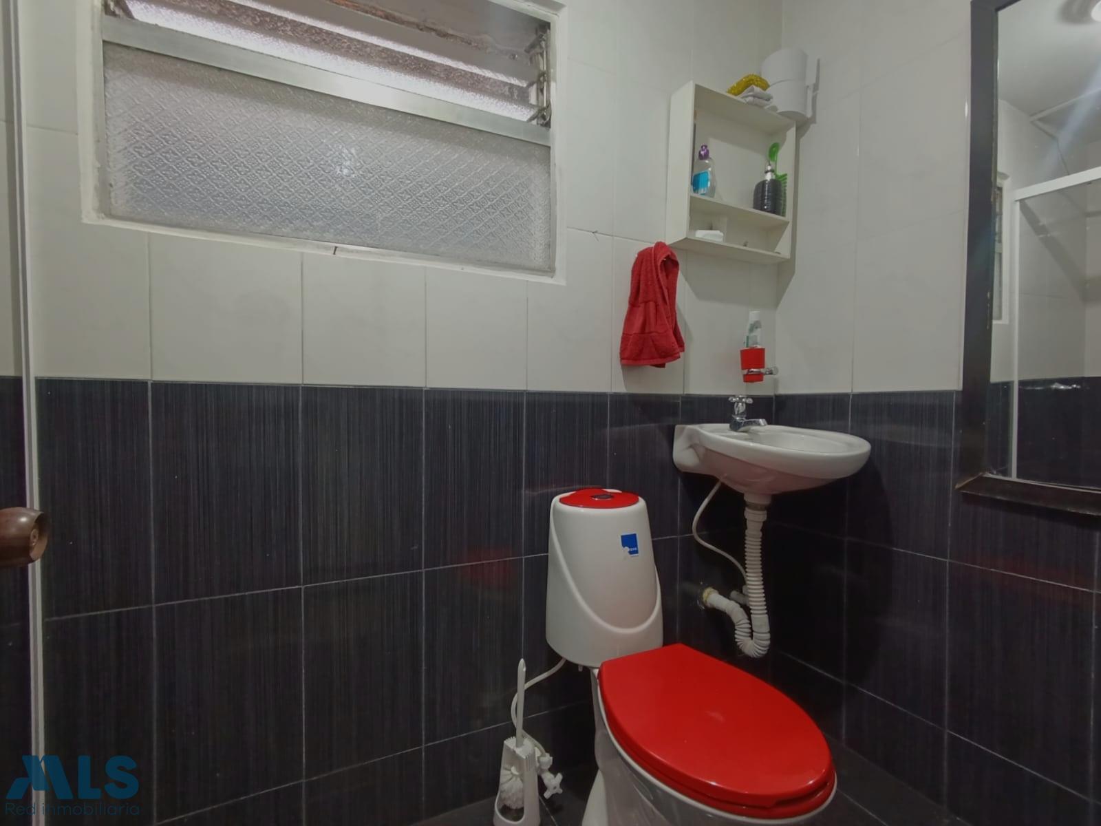 Casa en San Bernardo – Medellín – 265890 - El Dandy