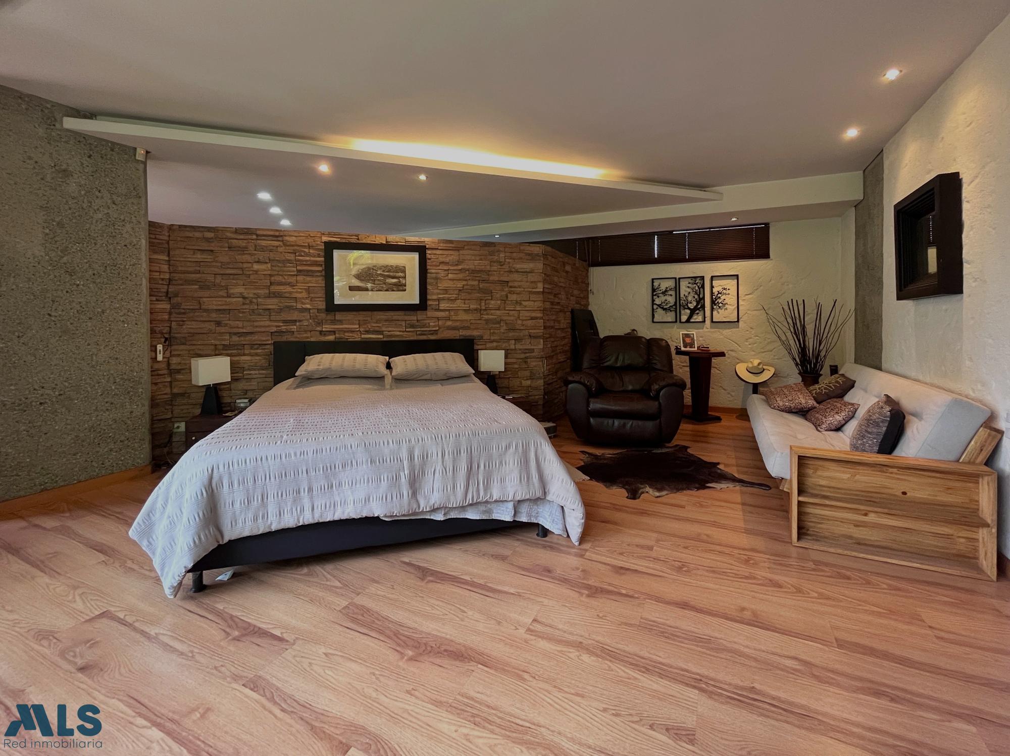 Apartamento en Loma del Encierro – Medellín – 265892 - El Dandy