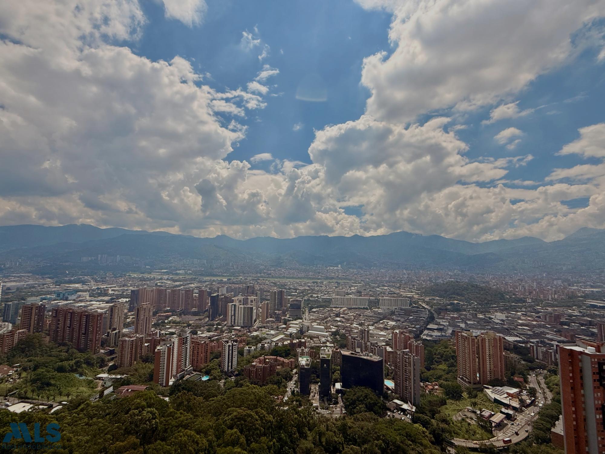 Apartamento en Las Palmas – Medellín – 265895 - El Dandy