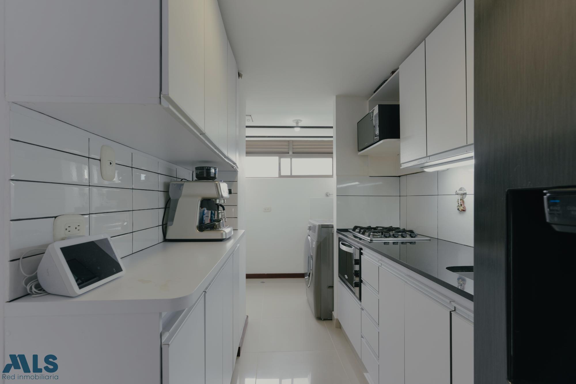 Apartamento en Loma del Barro – Envigado – 265906 - El Dandy