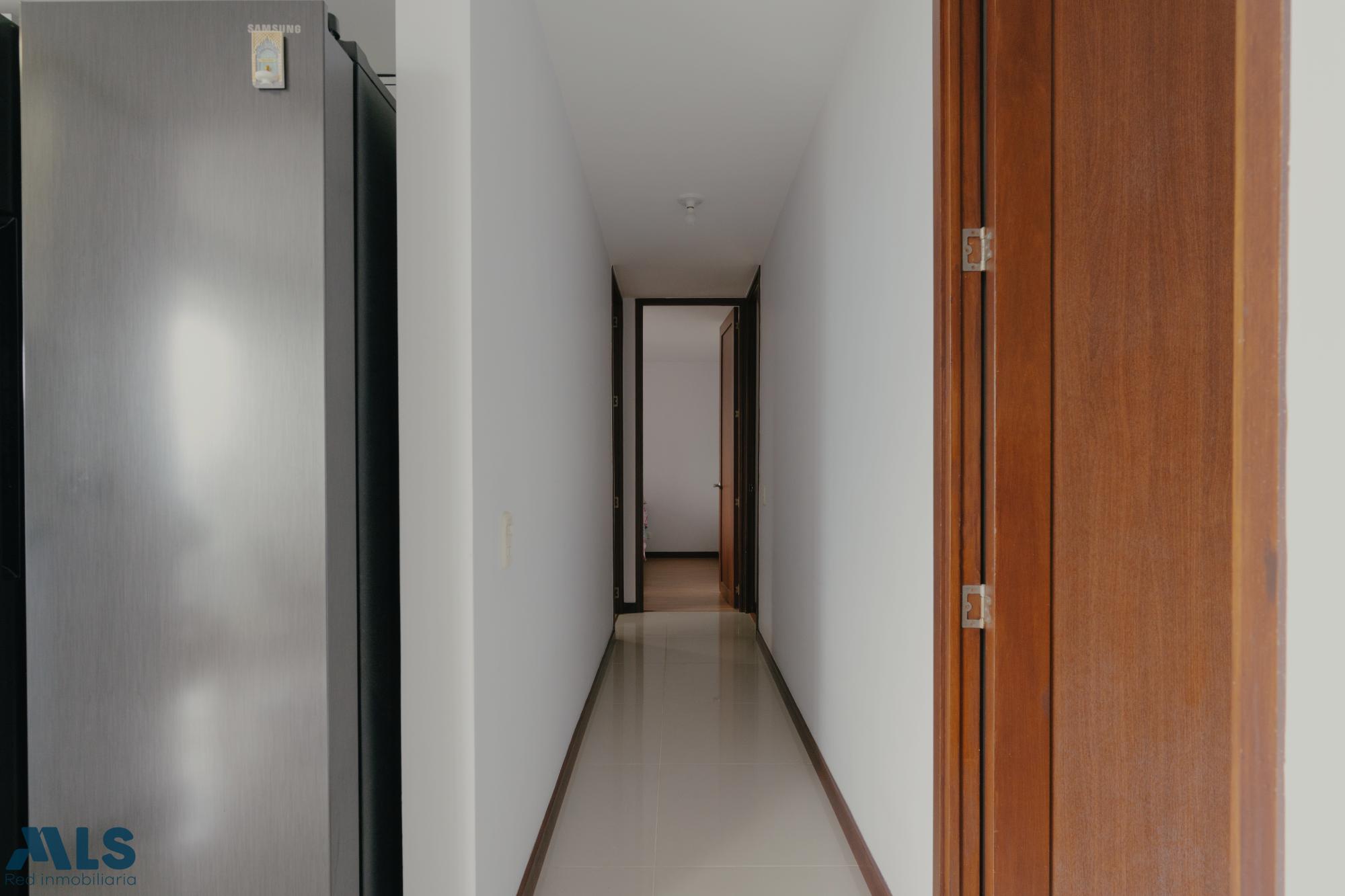 Apartamento en Loma del Barro – Envigado – 265906 - El Dandy