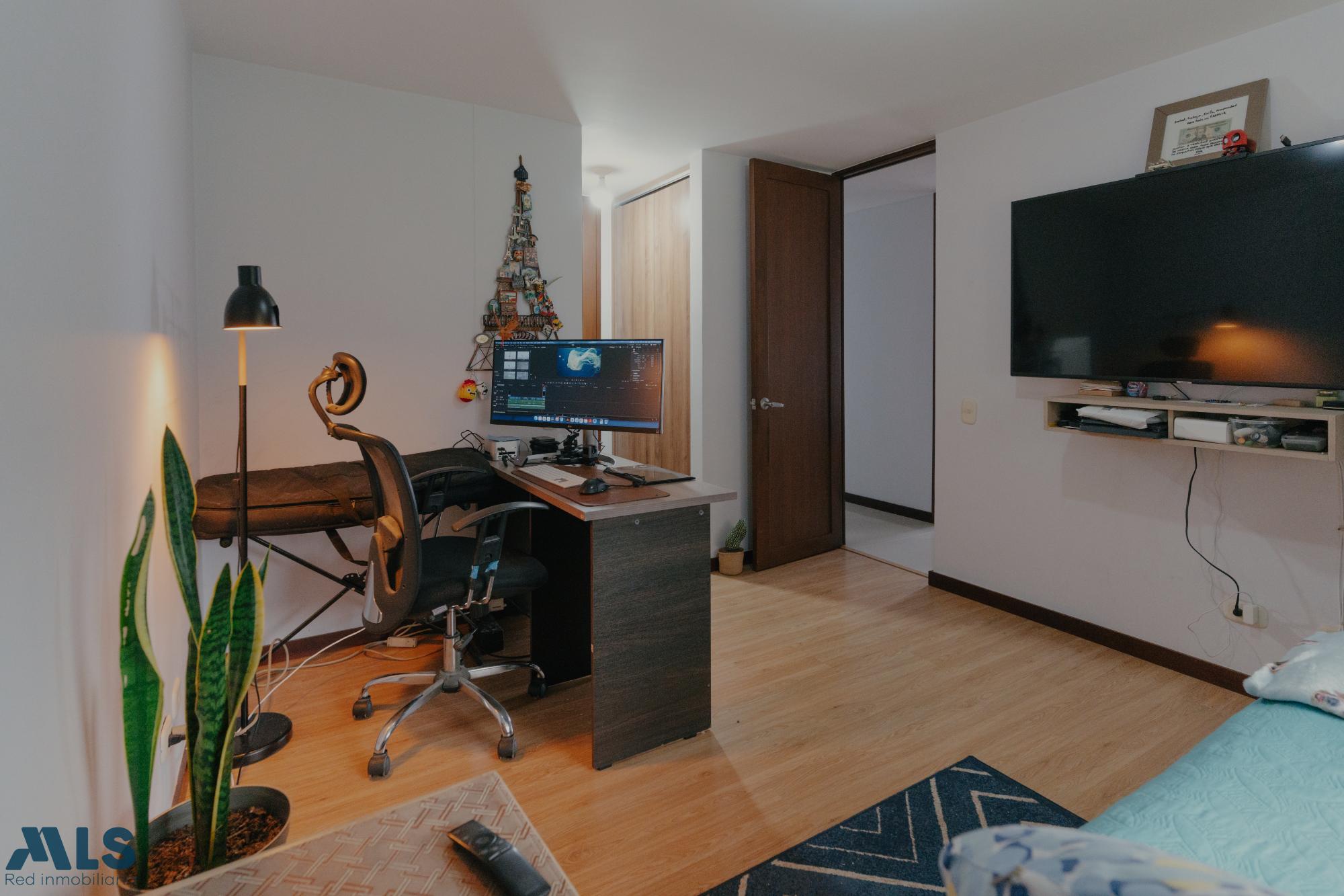 Apartamento en Loma del Barro – Envigado – 265906 - El Dandy