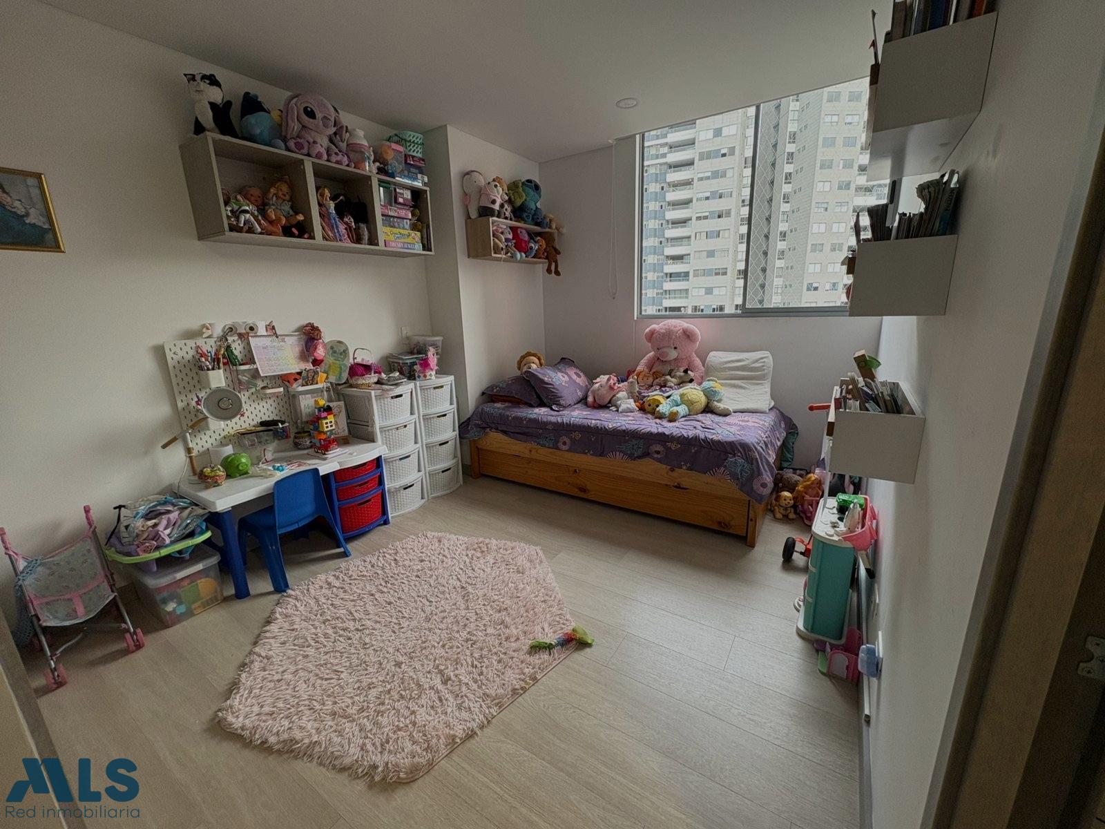 Apartamento en Loma de los Mesa – Envigado – 265909 - El Dandy
