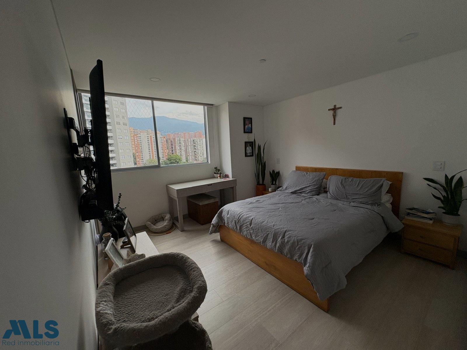 Apartamento en Loma de los Mesa – Envigado – 265909 - El Dandy