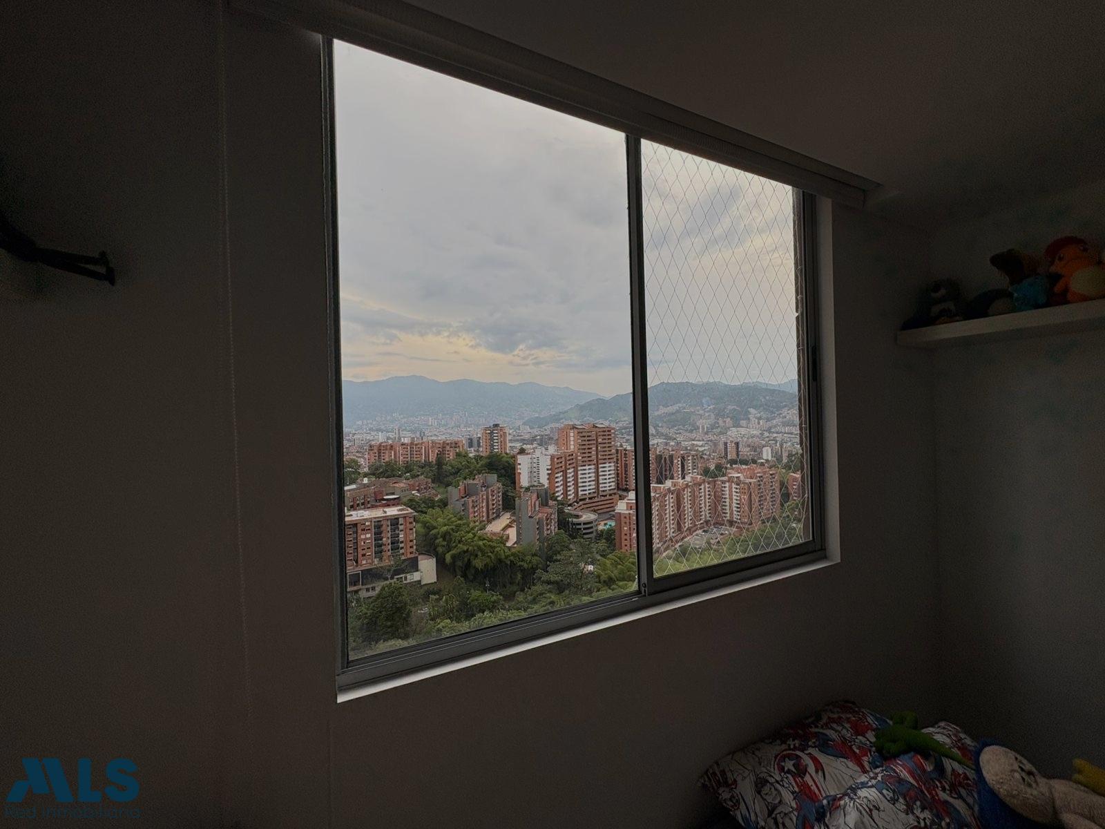 Apartamento en Loma de los Mesa – Envigado – 265909 - El Dandy