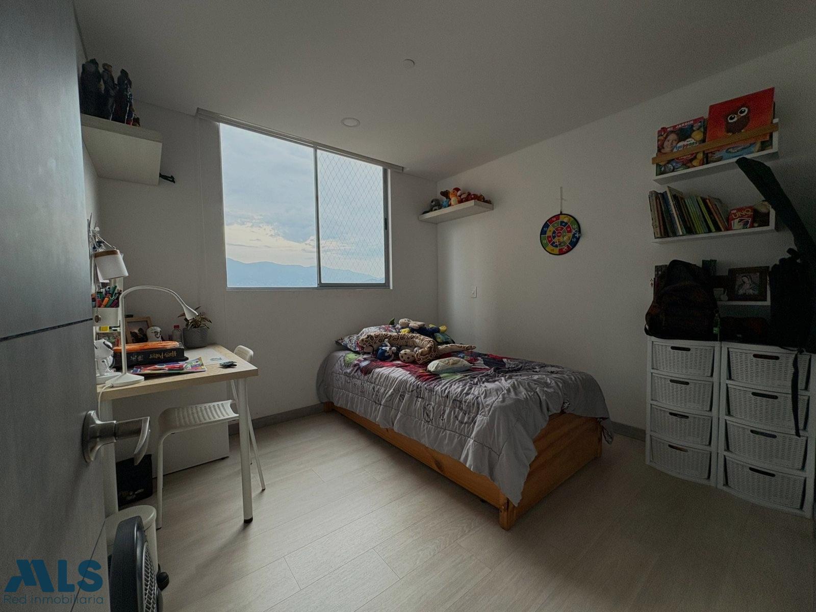 Apartamento en Loma de los Mesa – Envigado – 265909 - El Dandy