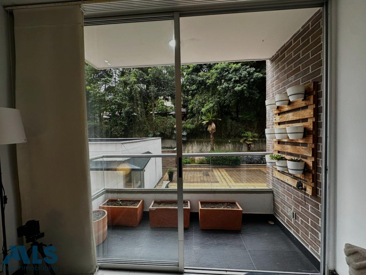 Apartamento en El Esmeraldal – Envigado – 265920 - El Dandy