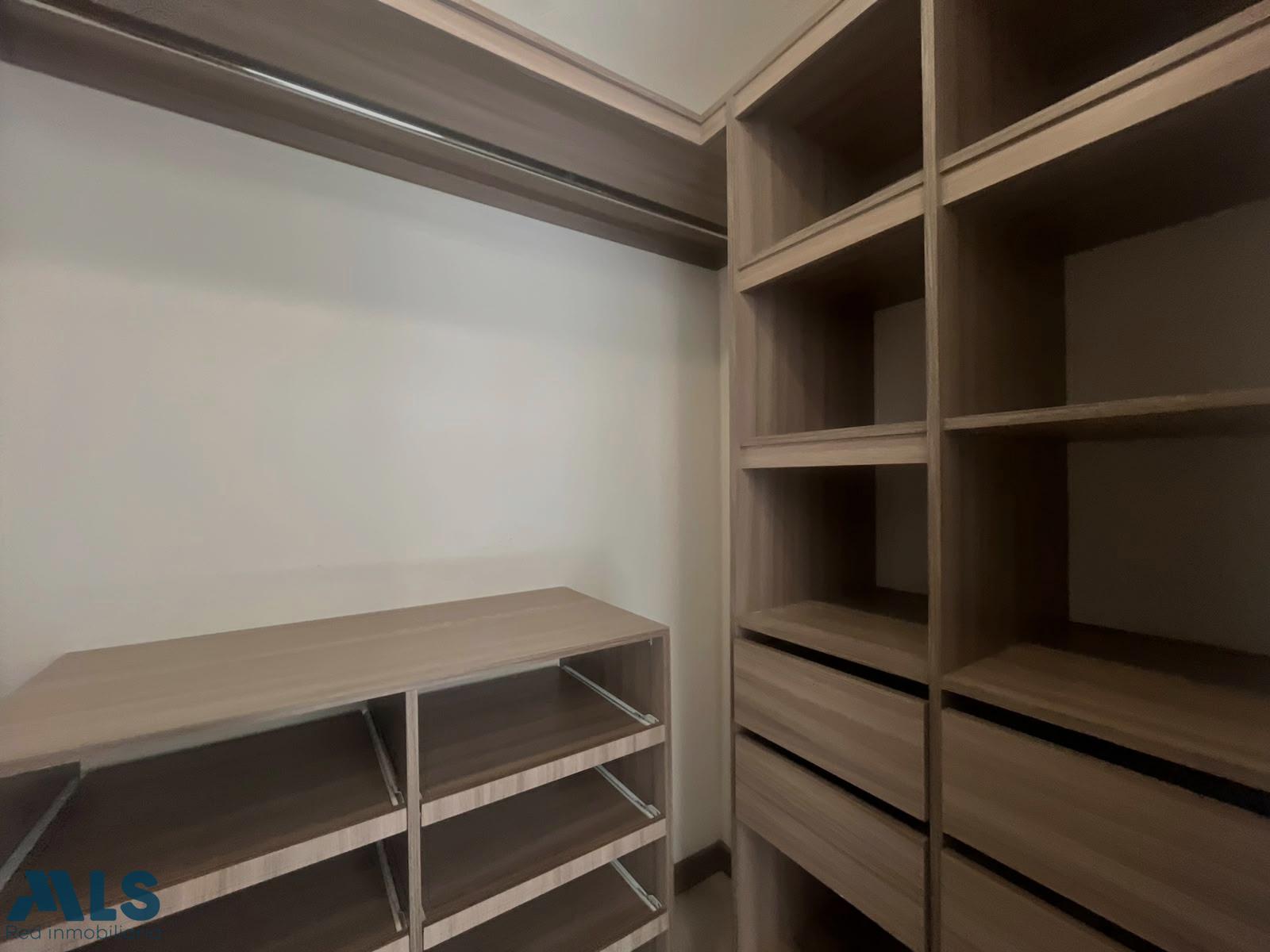 Apartamento en Loma de San Jose – Sabaneta – 265925 - El Dandy