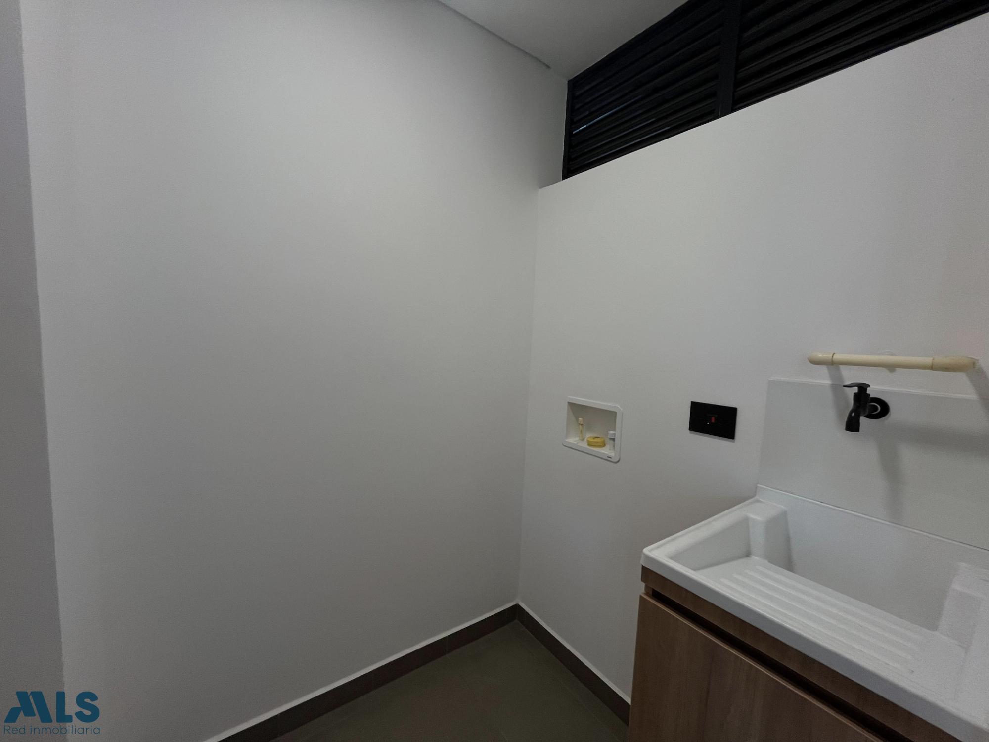 Apartamento en El Esmeraldal – Envigado – 265930 - El Dandy