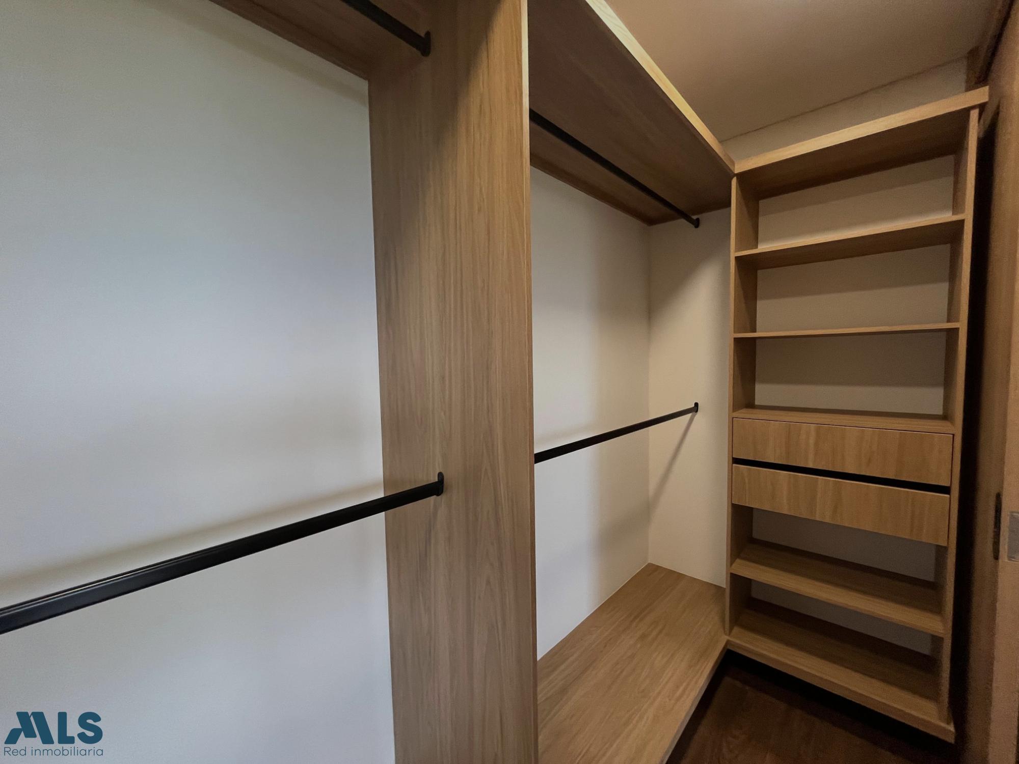 Apartamento en El Esmeraldal – Envigado – 265930 - El Dandy