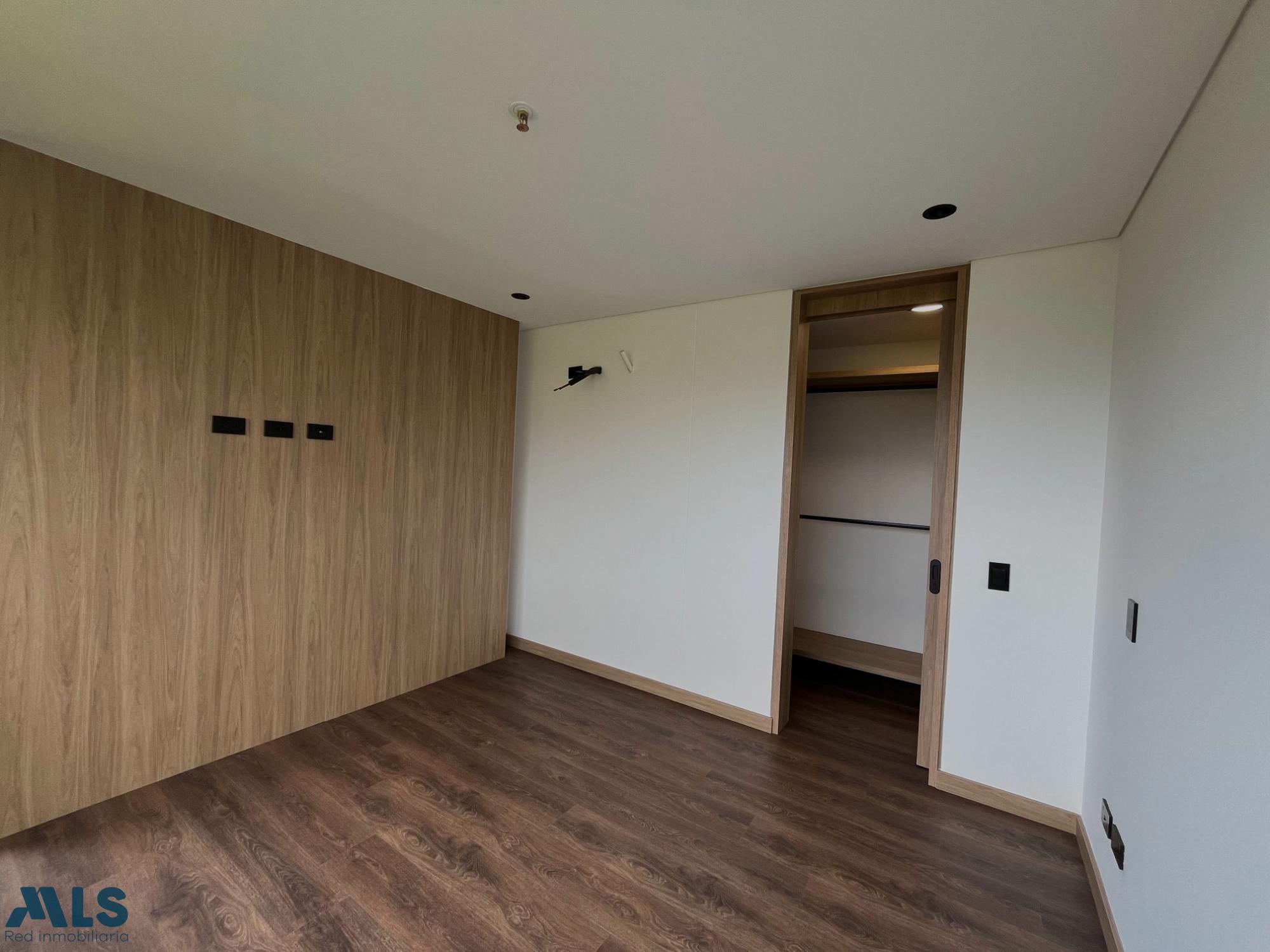 Apartamento en El Esmeraldal – Envigado – 265930 - El Dandy