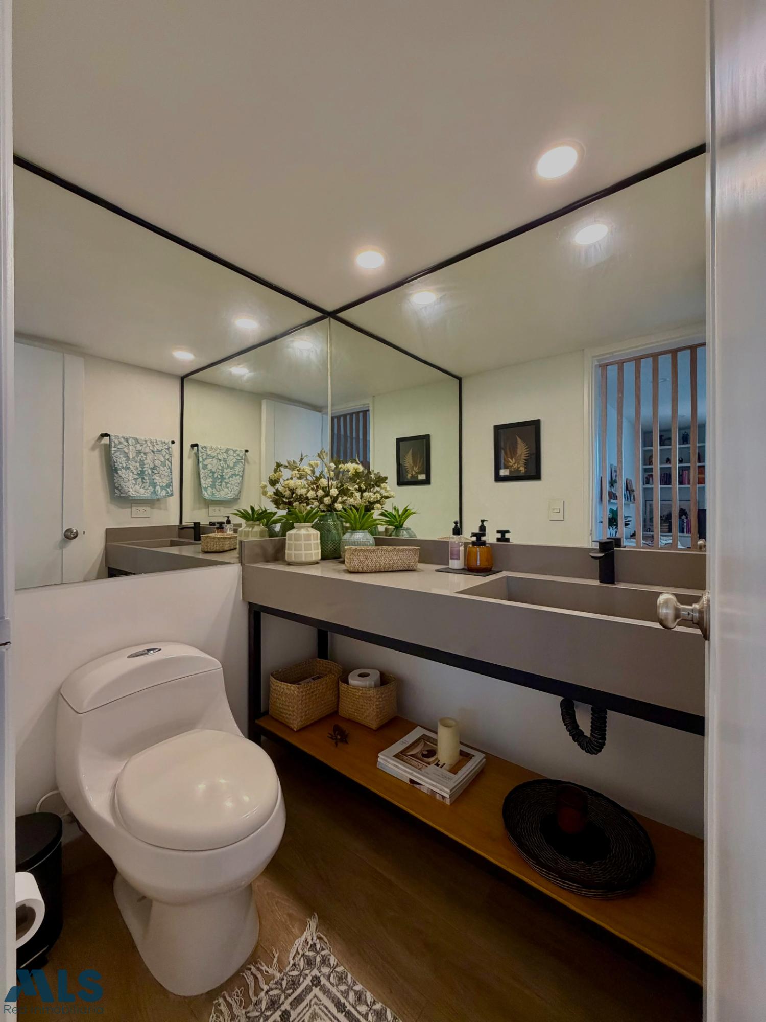 Apartamento en El Campestre – Medellín – 265932 - El Dandy