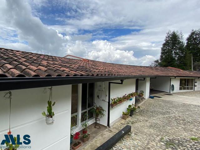 Casa en Sector Variante a Caldas – La Estrella – 265933 - El Dandy