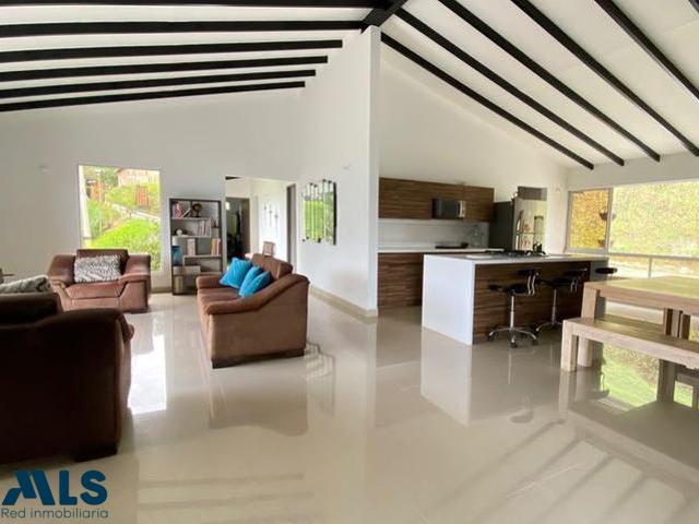Casa en Sector Variante a Caldas – La Estrella – 265933 - El Dandy
