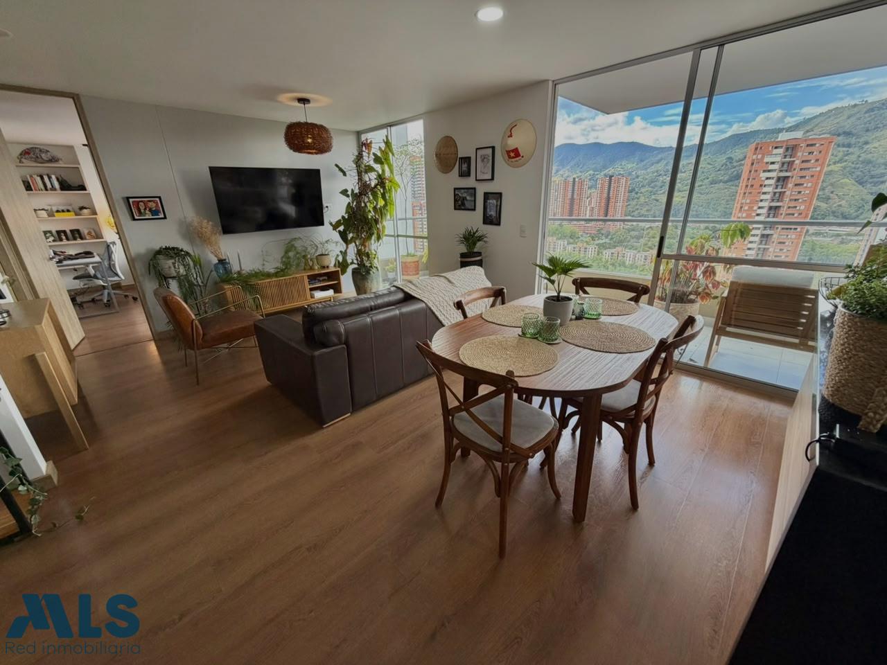 Apartamento en Suramerica - foto 4