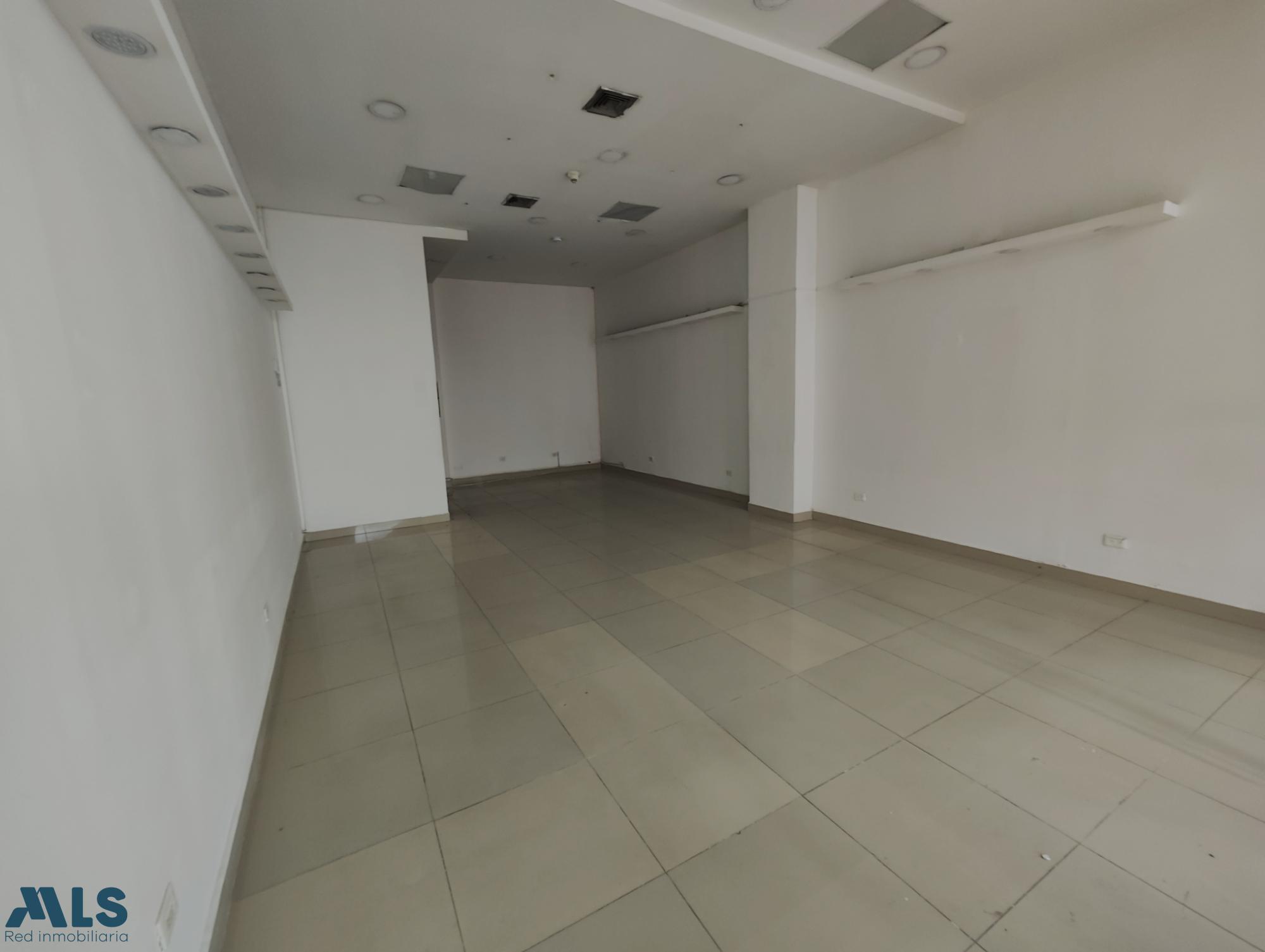 Local Comercial en Perpetuo Socorro - foto 4