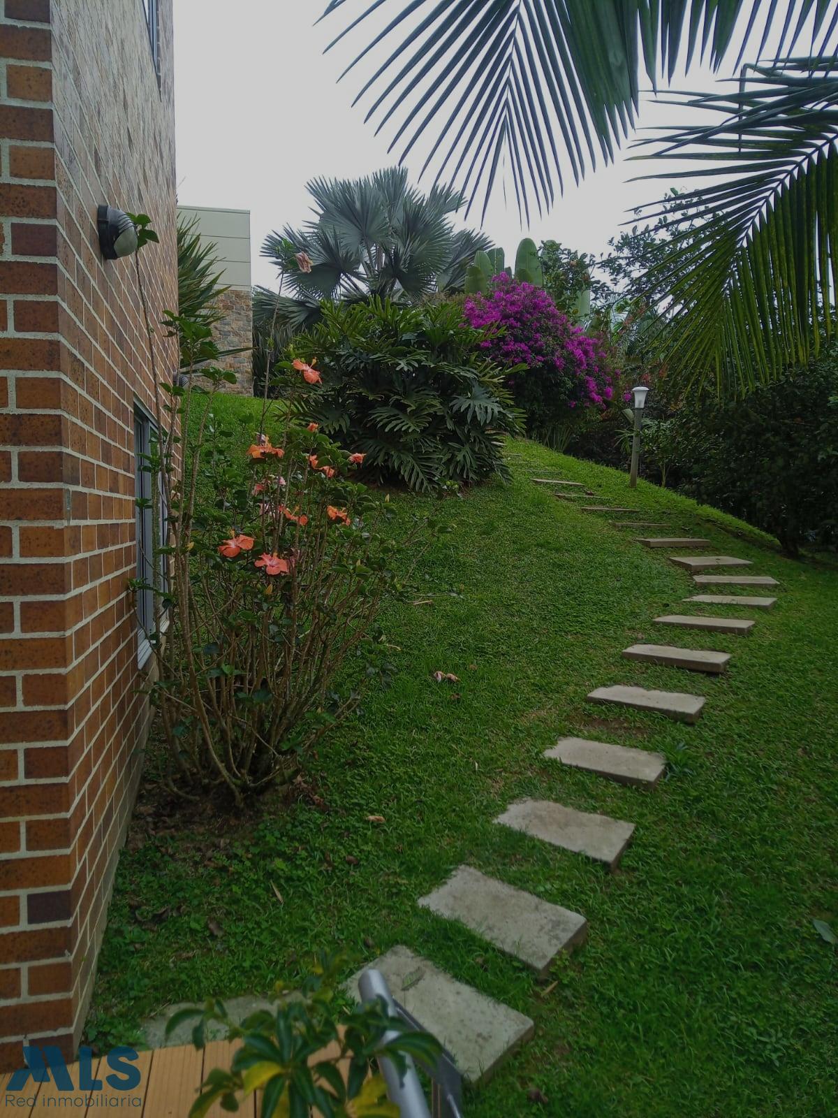 Casa en Loma del Escobero - foto 4