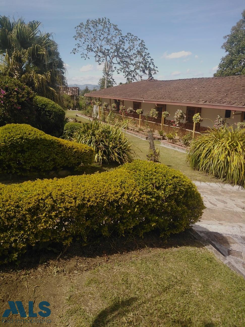 Finca Recreativa en V. Chaparral - foto 4