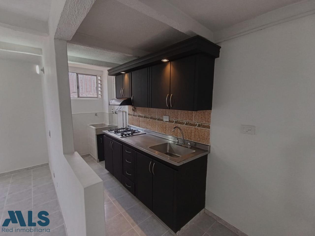 Apartamento en Niquia - foto 4