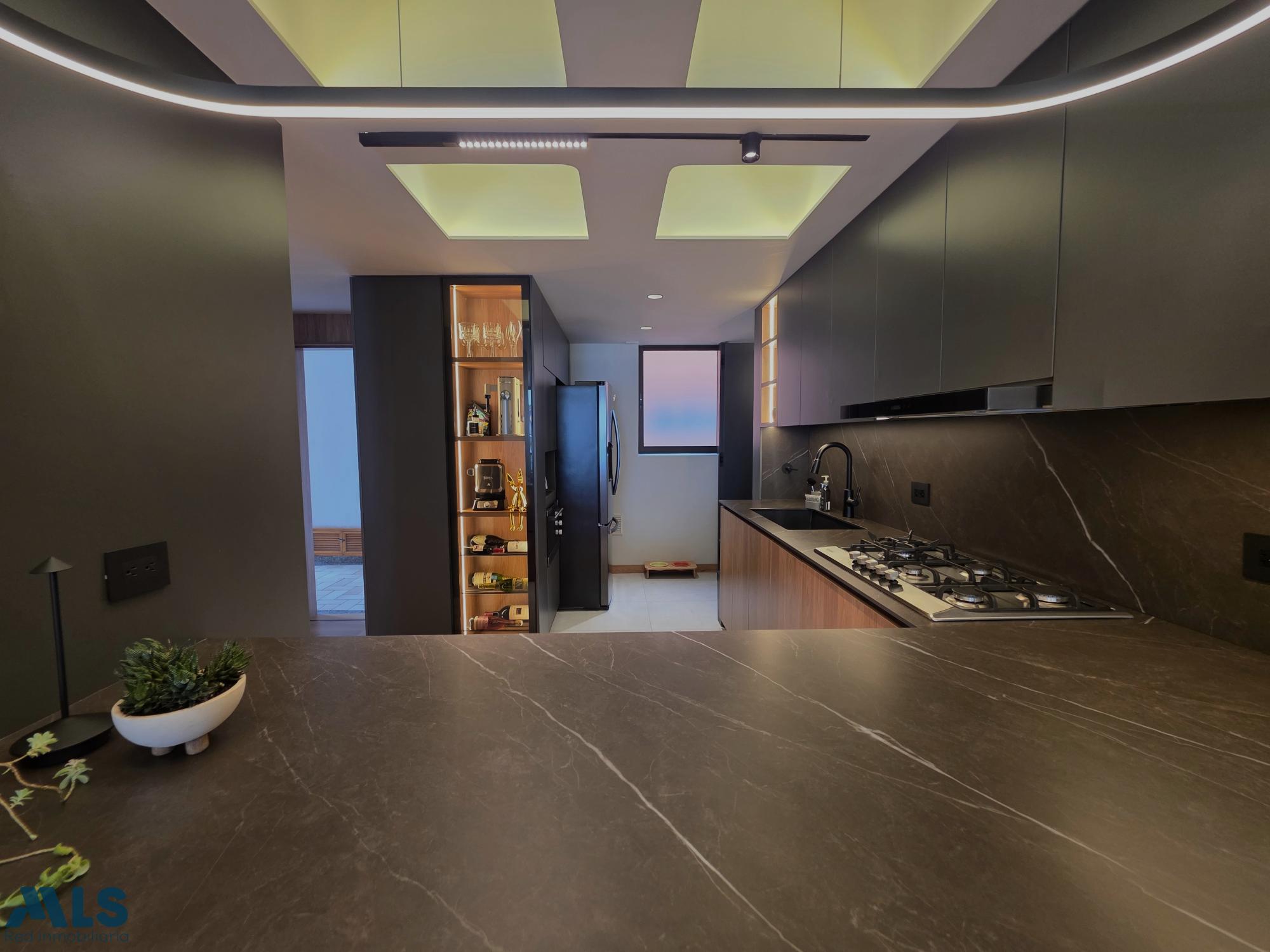 Apartamento en Loma de los Parra - foto 4