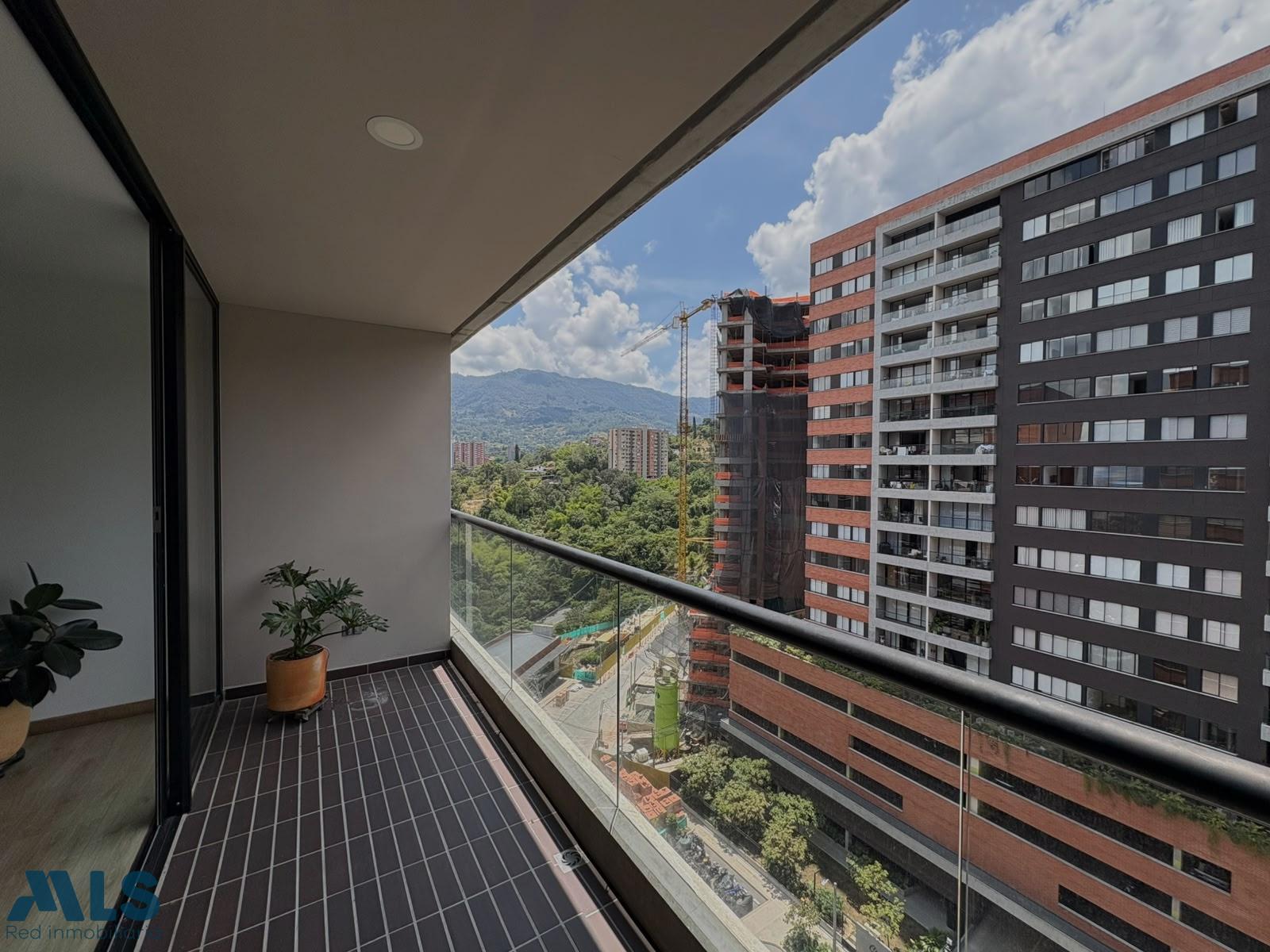 Apartamento en El Trianón - foto 4