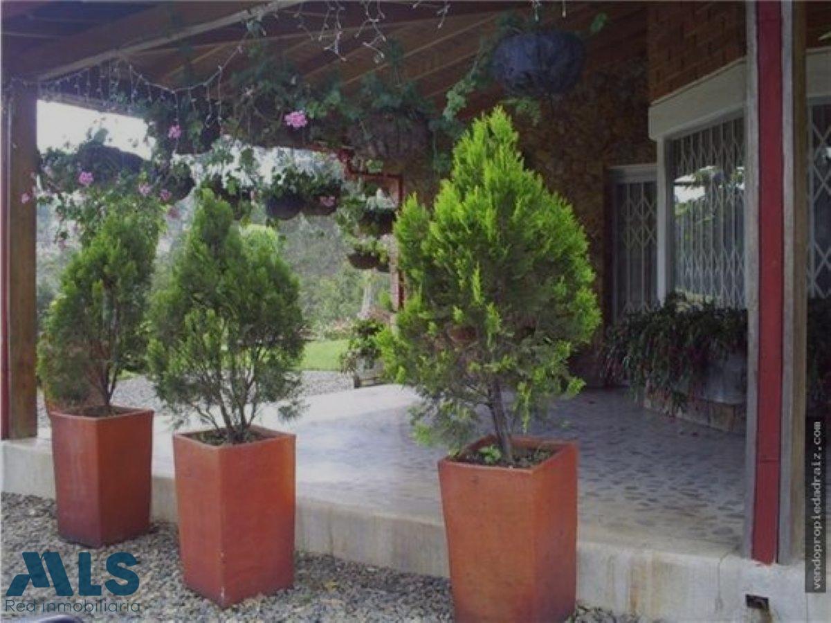 Finca Recreativa en Vereda La Clara - foto 4